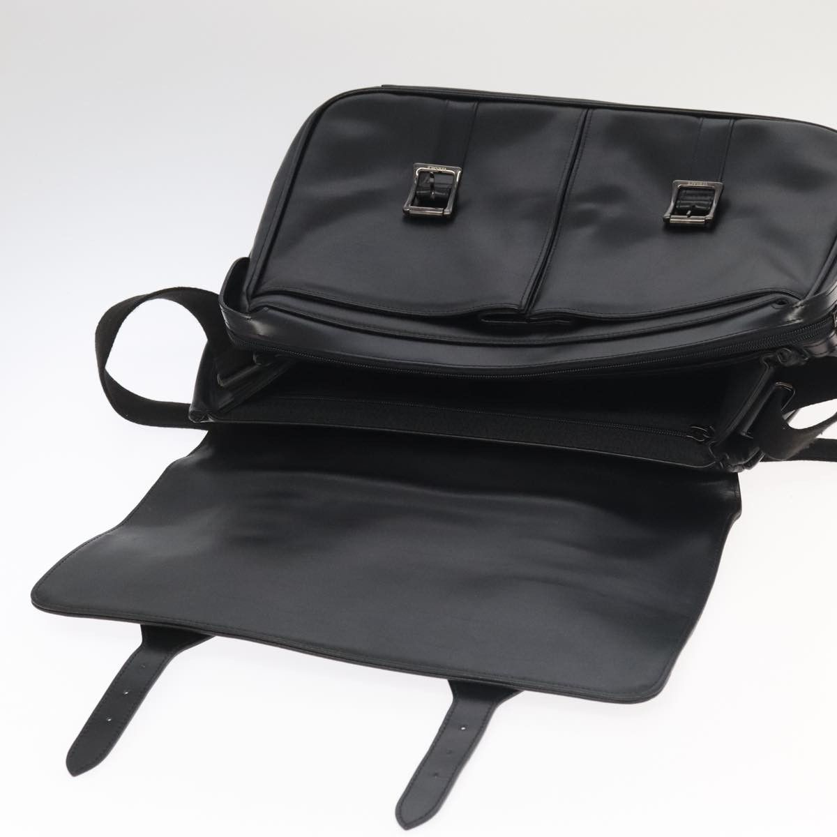 Versace Black Leather Shoulder Bag (Pre-Owned) Size ONE SIZE - 20 Thumbnail