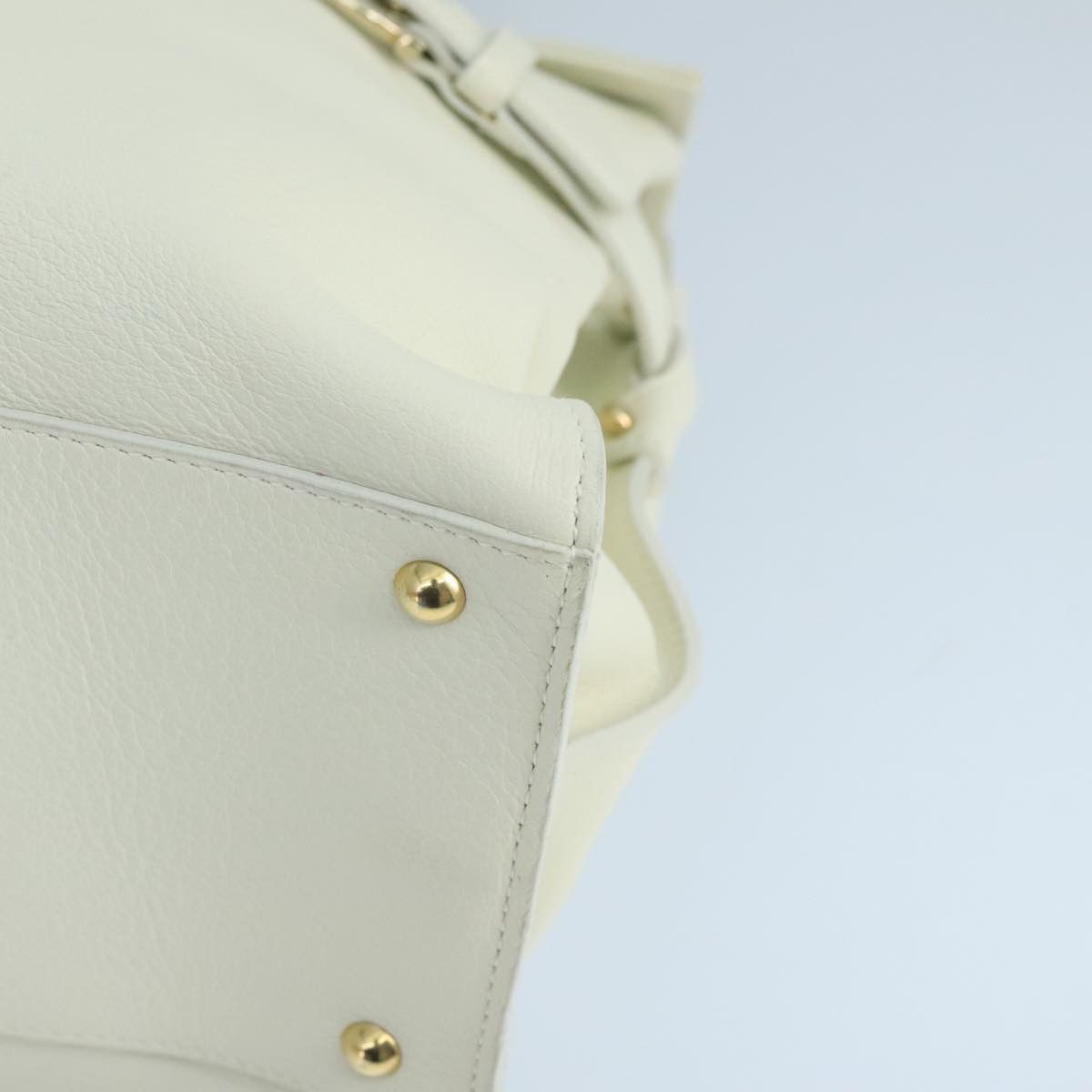 Salvatore Ferragamo Gancini White Leather Handbag (Pre-Owned) Size ONE SIZE - 7 Thumbnail