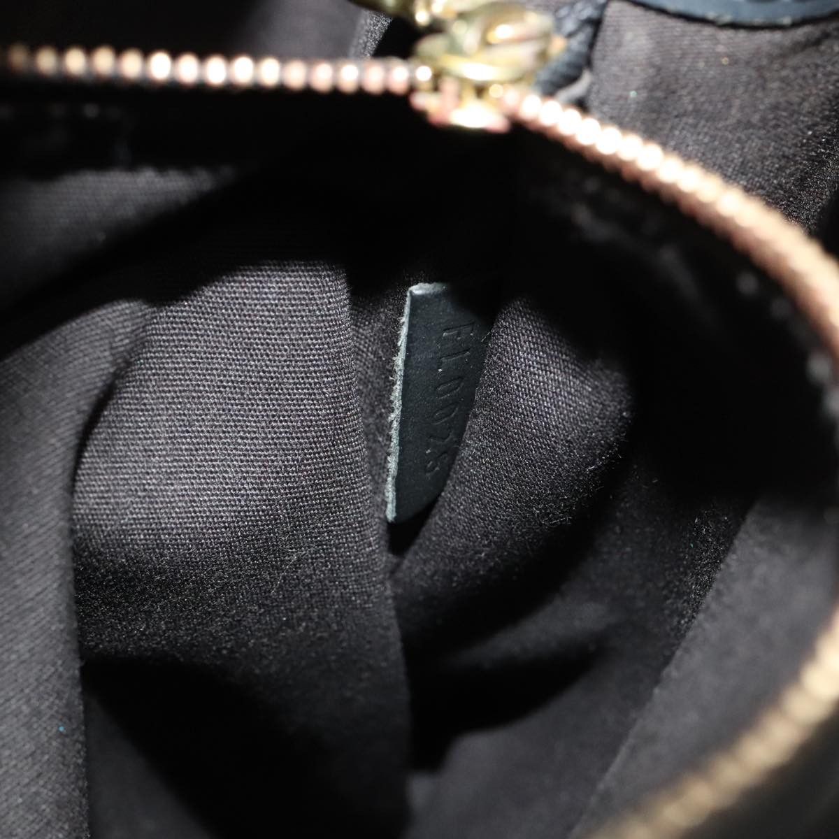 Louis Vuitton Mandala Black Leather Shoulder Bag (Pre-Owned) Size ONE SIZE - 20 Thumbnail