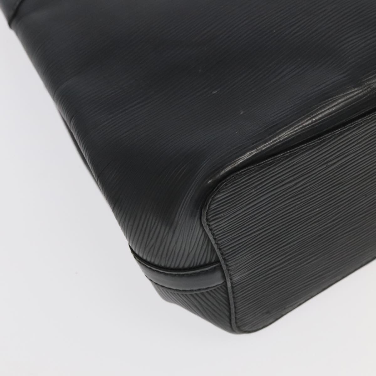 Louis Vuitton Mandala Black Leather Shoulder Bag (Pre-Owned) Size ONE SIZE - 12 Thumbnail