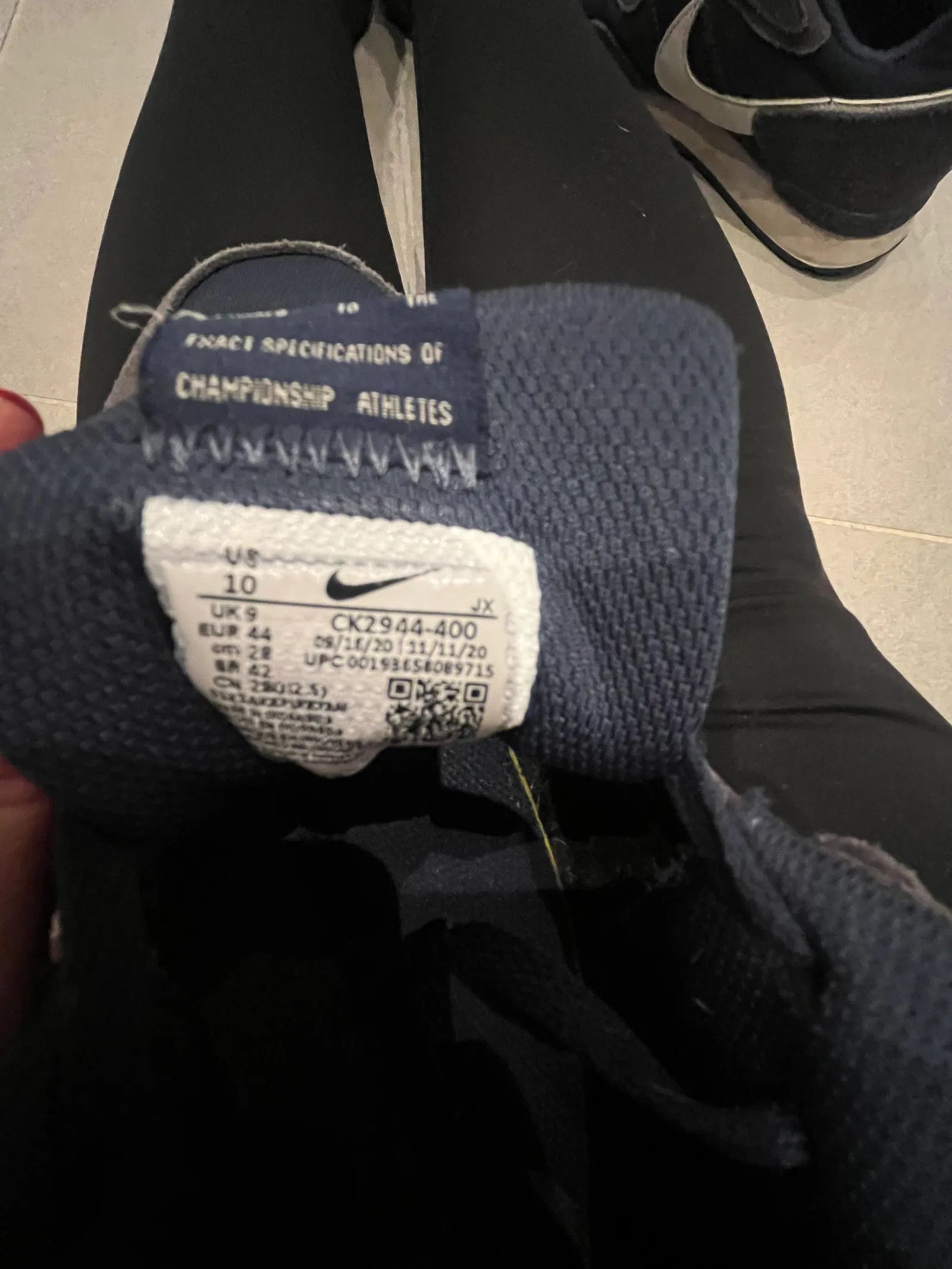 Nike Nike Sneakers Size US 12 / EU 45 - 2 Thumbnail