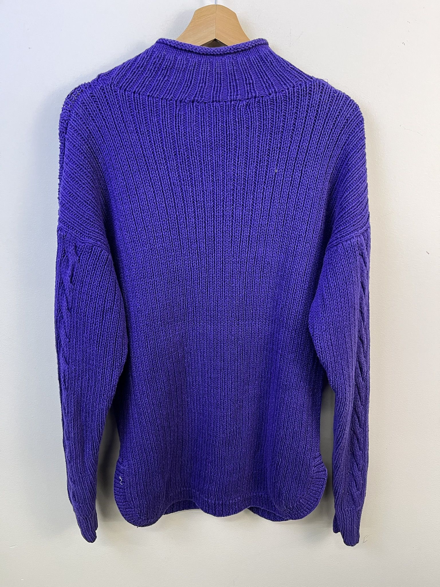 Vintage Vintage Knit Sweater 1990s Thick Knit Peter Valentine Turtle Neck Purple Cableknit Sweater Sizer M Size US M / EU 48-50 / 2 - 3 Thumbnail