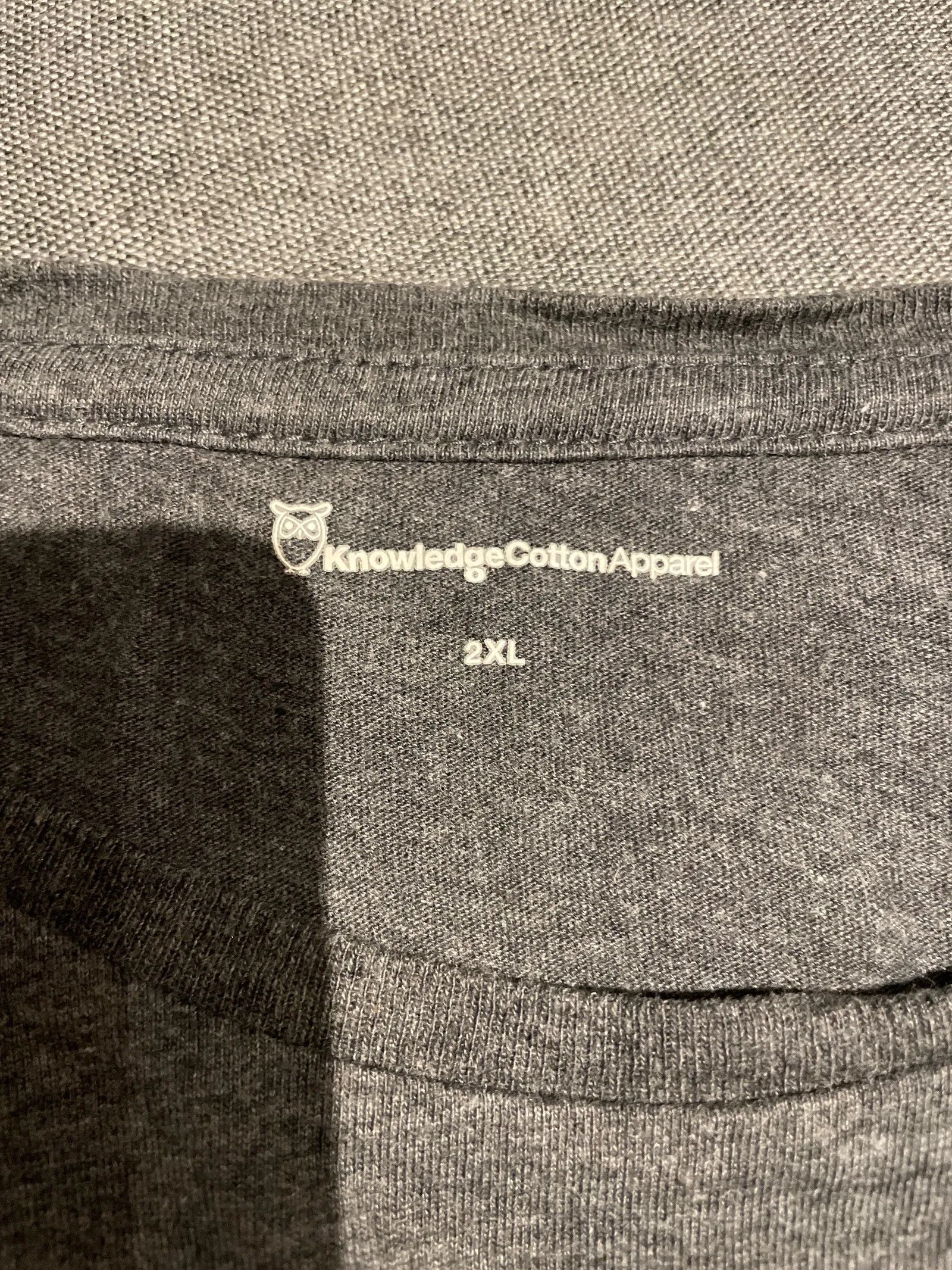 KnowledgeCotton Apparel KnowledgeCotton Apparel T-shirt Size US XXL / EU 58 / 5 - 2 Thumbnail