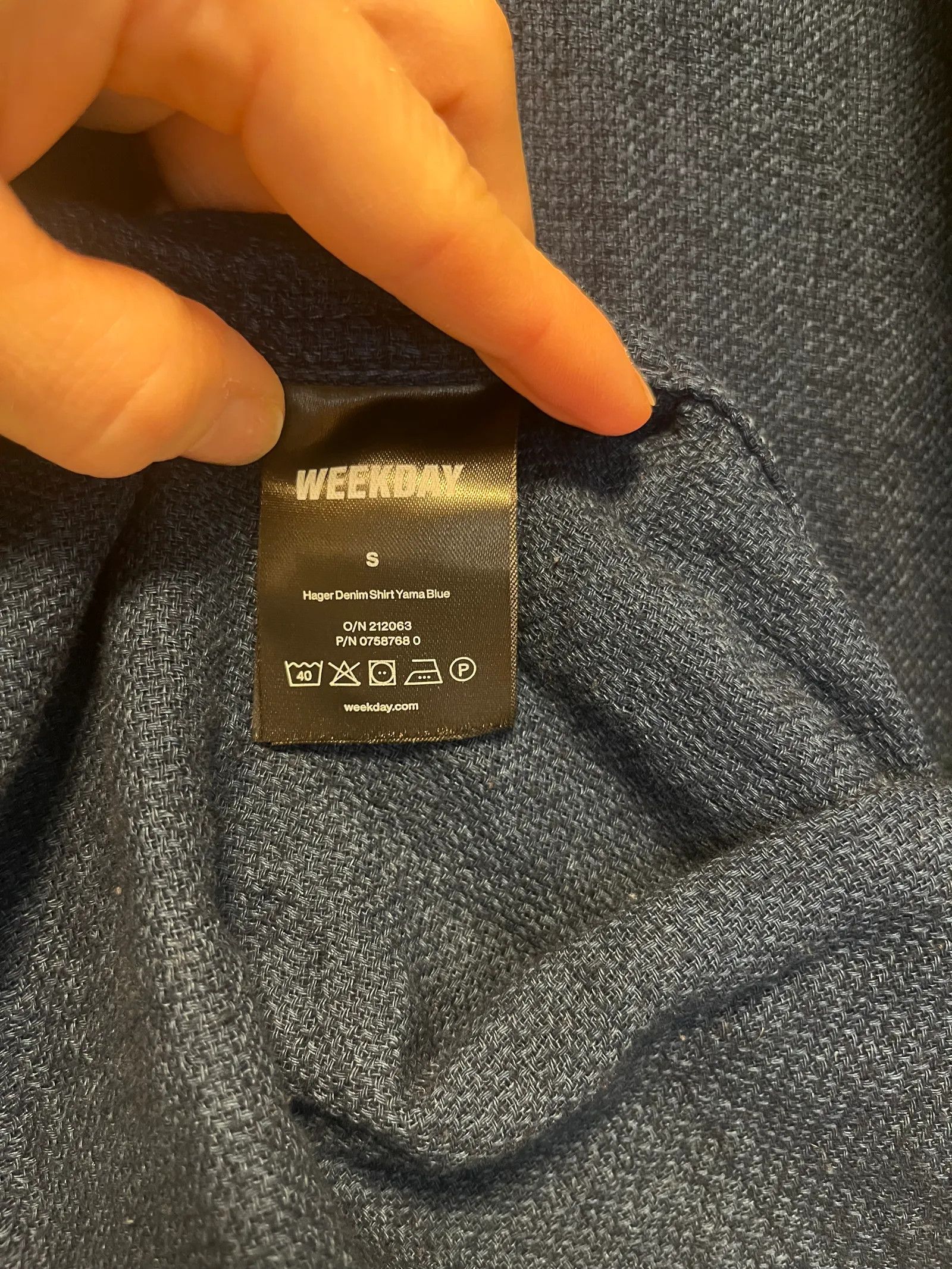 Weekday Weekday Hager denim shirt Yama blue Shirt Size US S / EU 44-46 / 1 - 2 Thumbnail