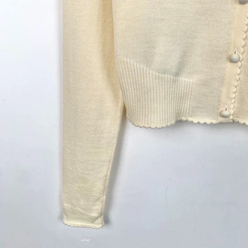 Miu Miu MiuMiu Ivory Cutout Floral Wool Knit Cardigan Jacket Size US M / EU 48-50 / 2 - 4 Thumbnail