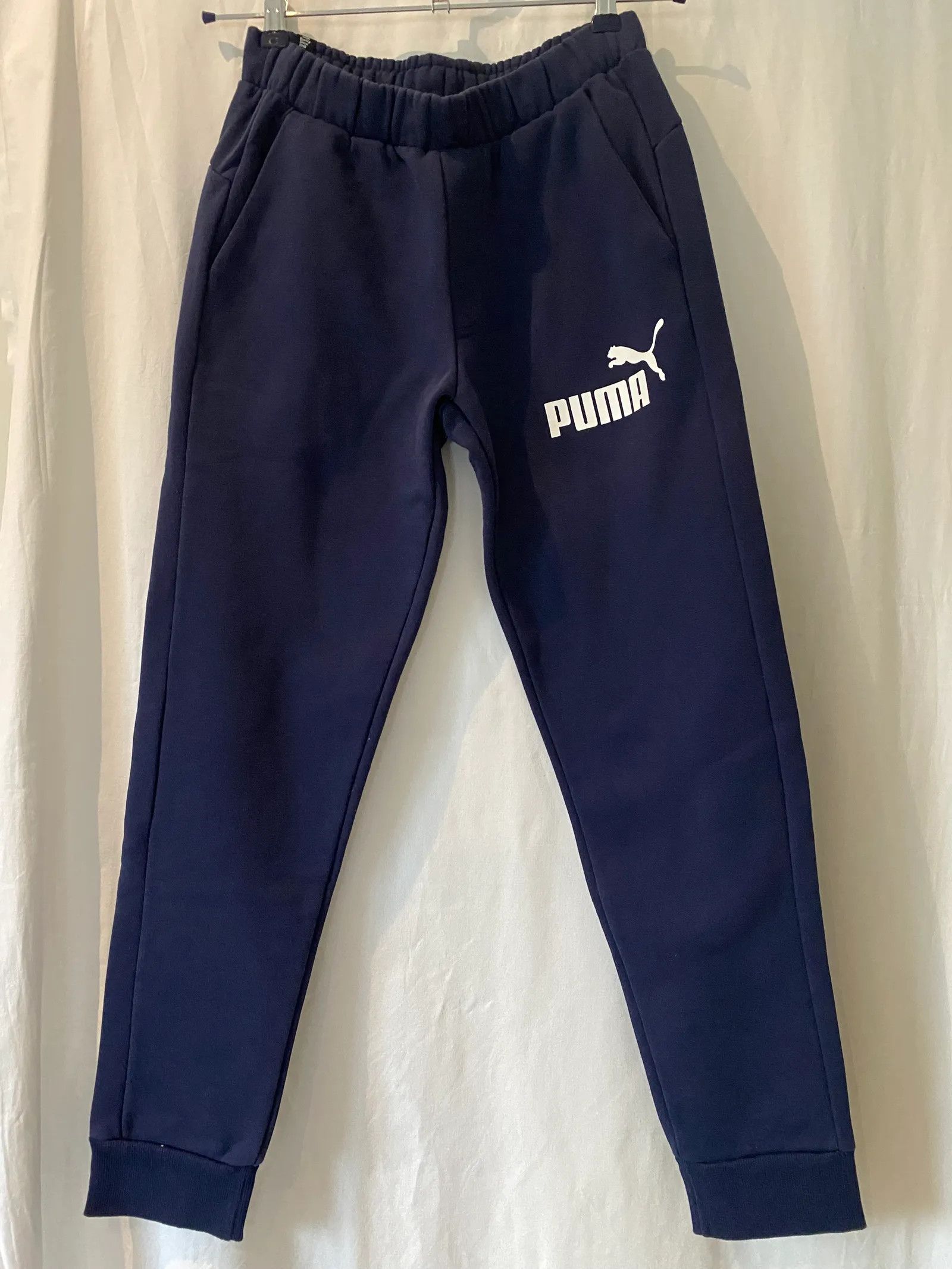 Puma Puma Ess logo pants navy Sweatpants Size US 30 / EU 46 - 4 Thumbnail