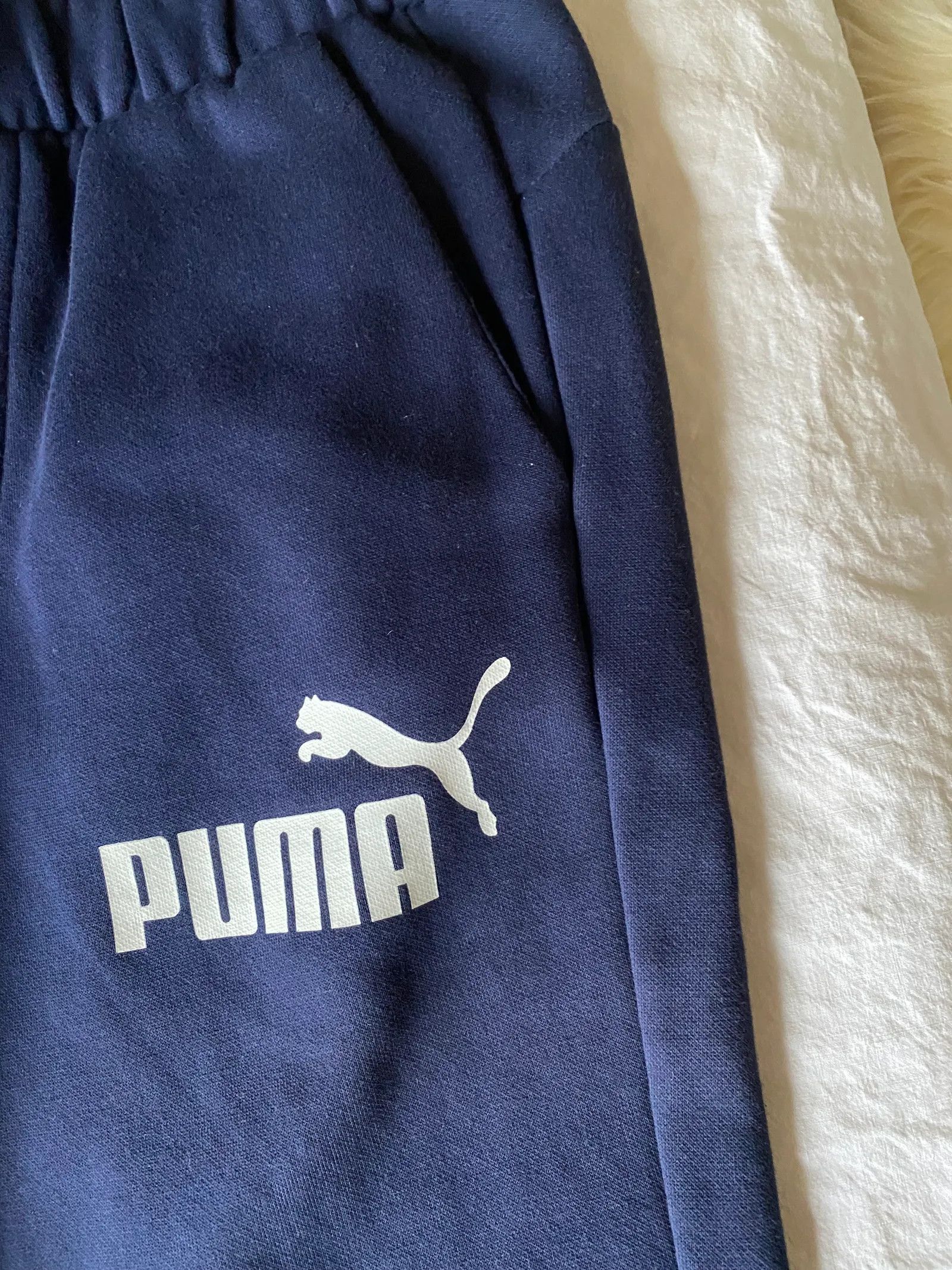 Puma Puma Ess logo pants navy Sweatpants Size US 30 / EU 46 - 5 Thumbnail
