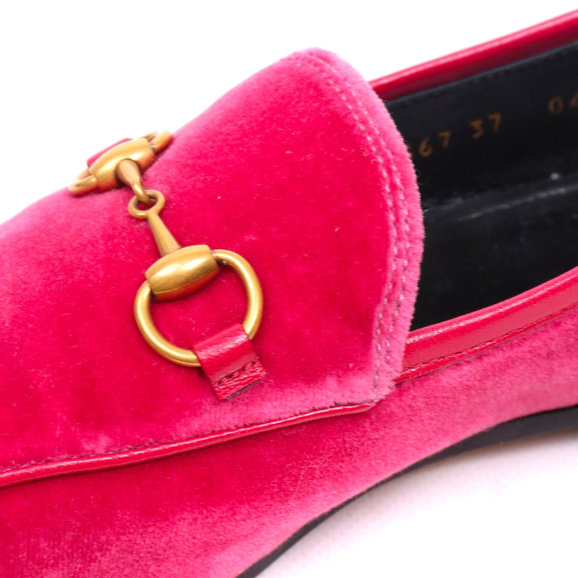 Gucci GUCCI - Jordaan Gucci loafers in fuchsia velvet (T37) Size US 6 / IT 36 - 4 Thumbnail
