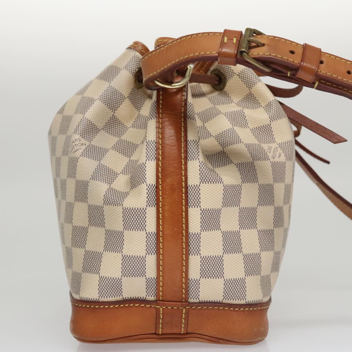 Louis Vuitton Noé Bb White Canvas Shoulder Bag (Pre-Owned) Size ONE SIZE - 4 Thumbnail