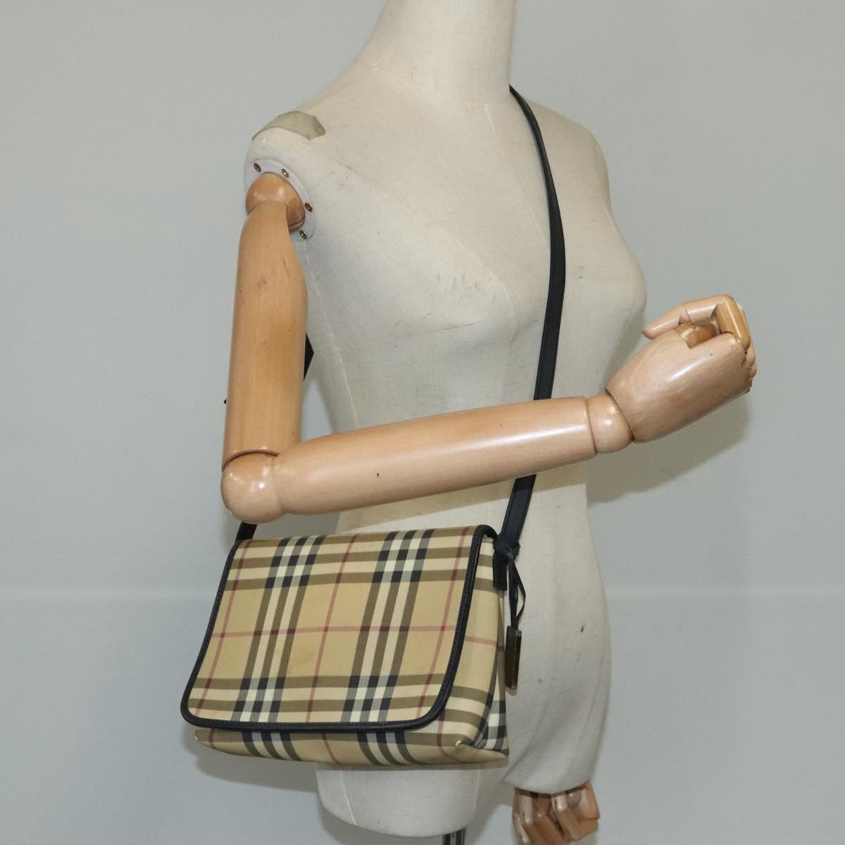 Burberry Nova Check Beige Canvas Shoulder Bag (Pre-Owned) Size ONE SIZE - 14 Thumbnail