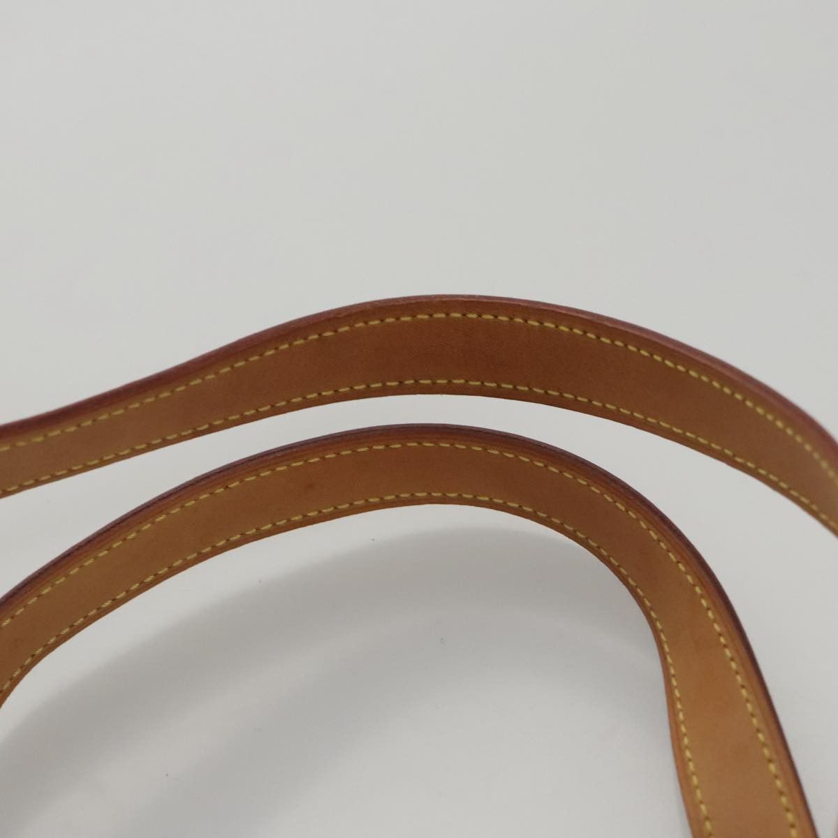Louis Vuitton Houston Beige Patent Leather Handbag (Pre-Owned) Size ONE SIZE - 6 Thumbnail