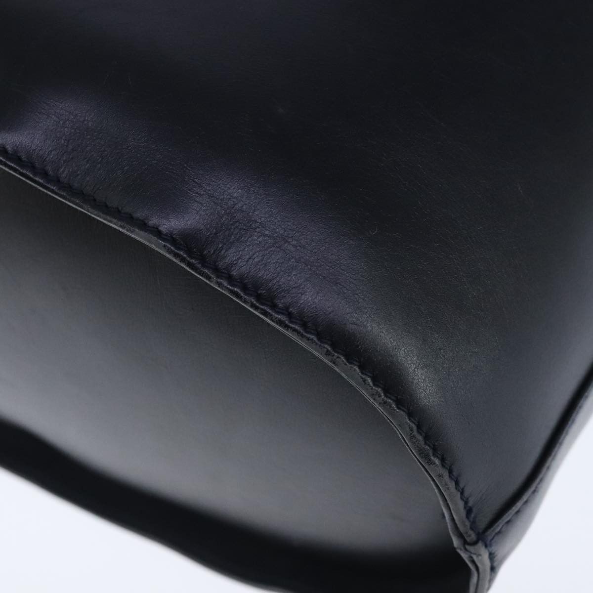 Salvatore Ferragamo Gancini Black Leather Shoulder Bag (Pre-Owned) Size ONE SIZE - 8 Thumbnail