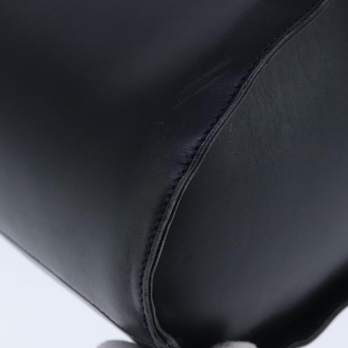 Salvatore Ferragamo Gancini Black Leather Shoulder Bag (Pre-Owned) Size ONE SIZE - 7 Thumbnail