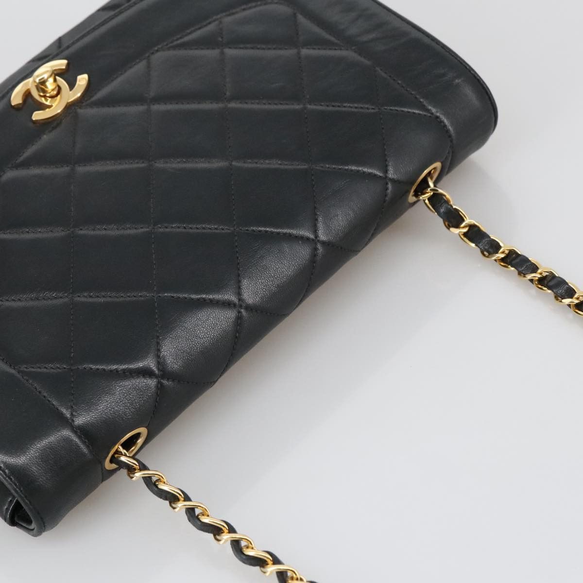 Chanel Diana Black Leather Shoulder Bag (Pre-Owned) Size ONE SIZE - 12 Thumbnail