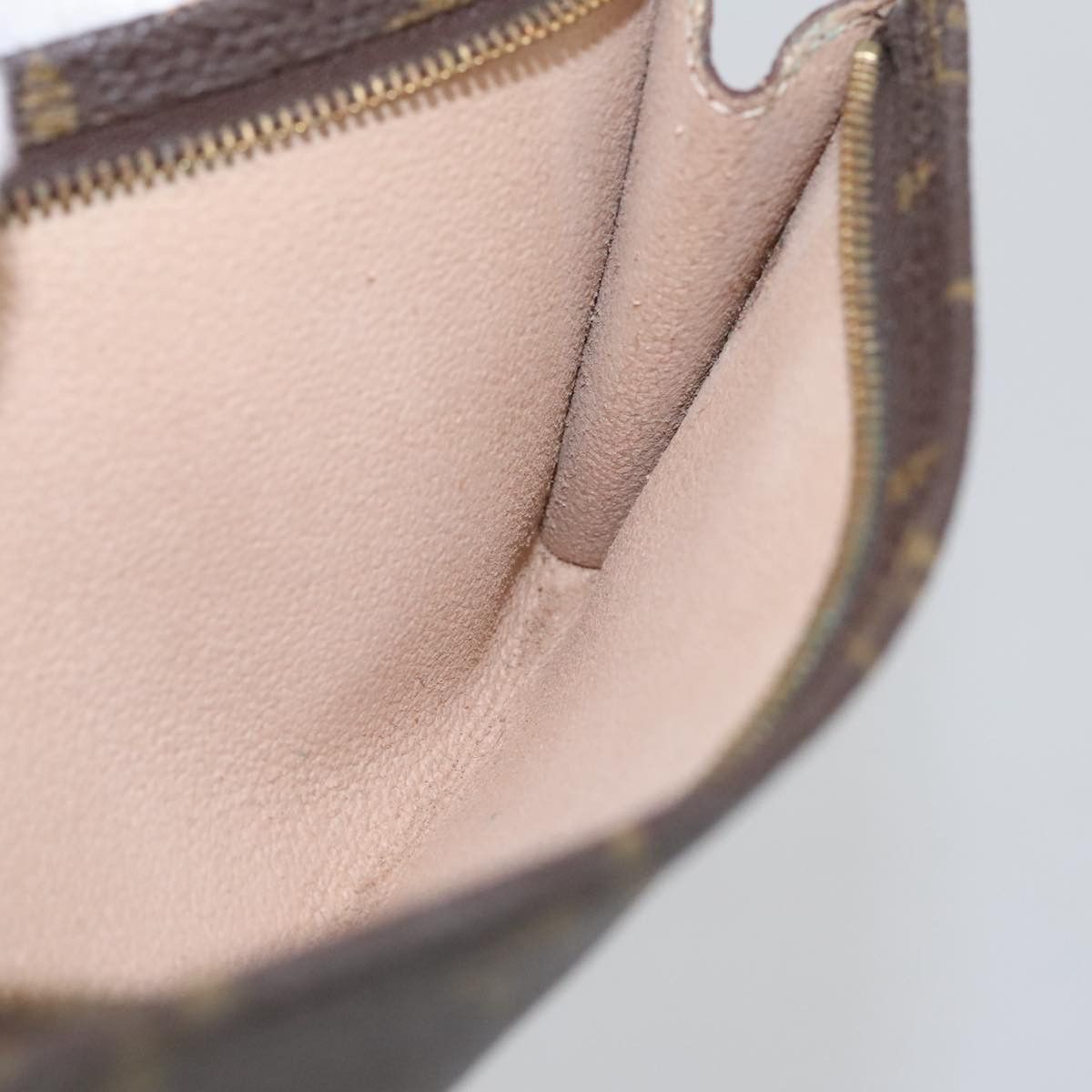 Louis Vuitton Pochette Brown Canvas Clutch Bag (Pre-Owned) Size ONE SIZE - 12 Thumbnail
