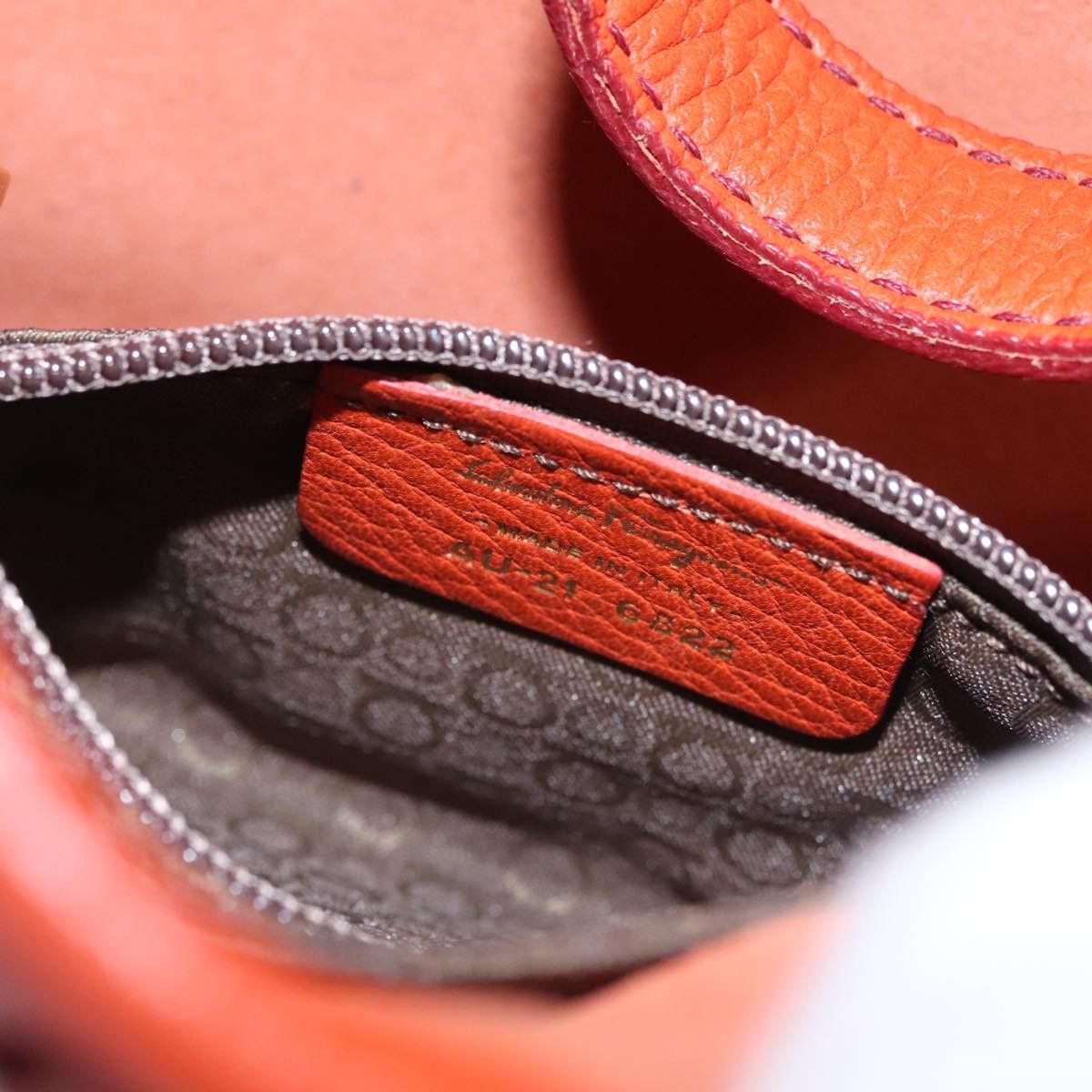 Salvatore Ferragamo Gancini Orange Leather Handbag (Pre-Owned) Size ONE SIZE - 15 Thumbnail