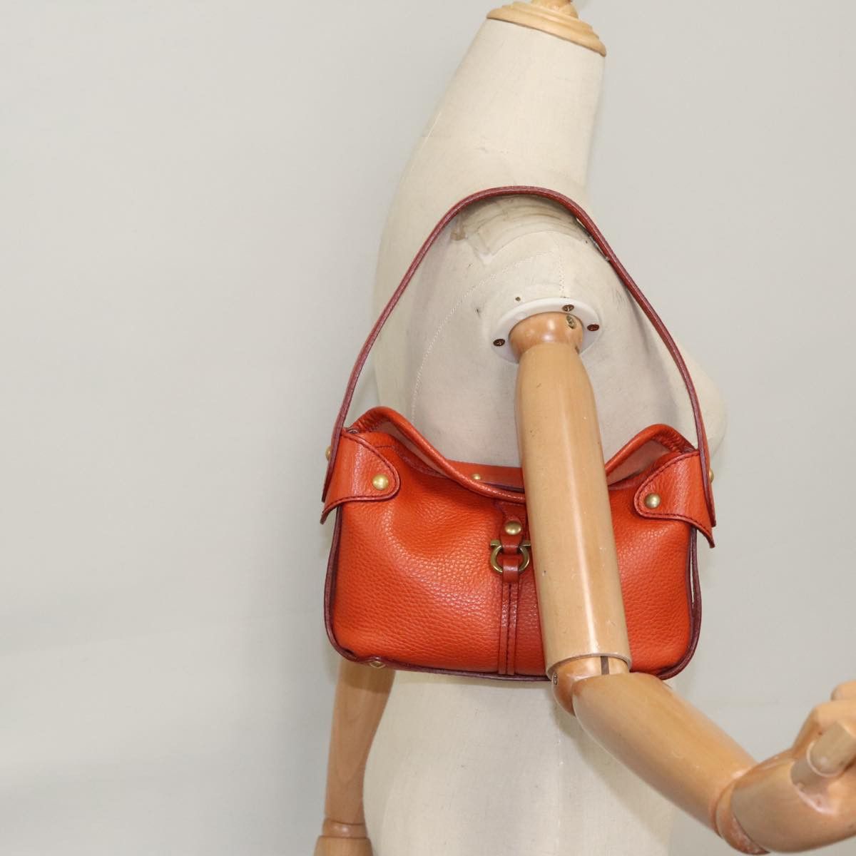 Salvatore Ferragamo Gancini Orange Leather Handbag (Pre-Owned) Size ONE SIZE - 17 Thumbnail