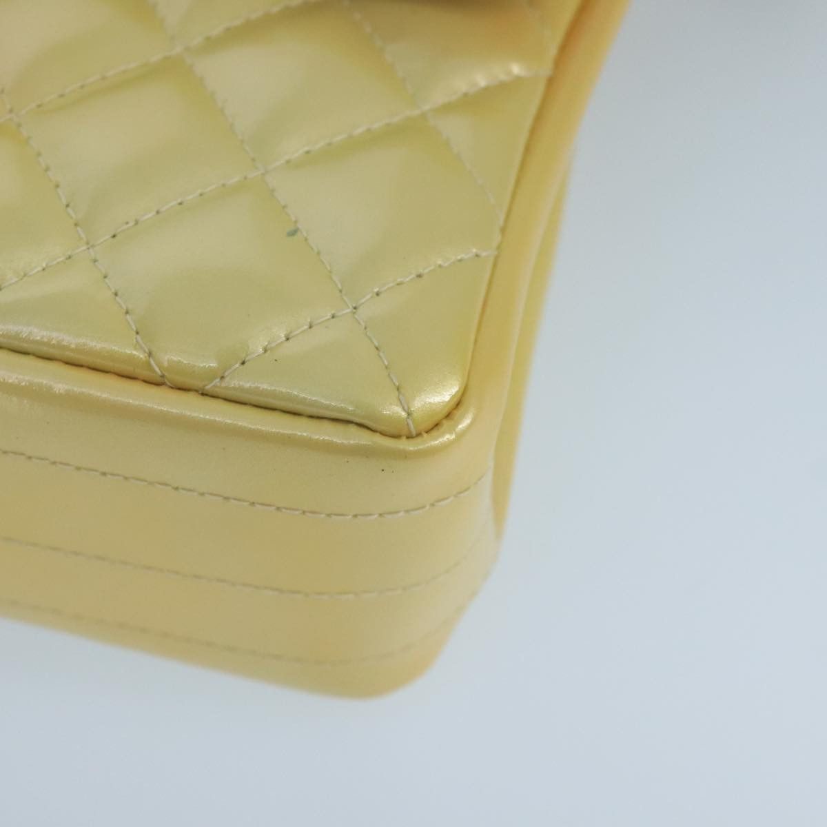 Chanel Single Flap Yellow Patent Leather Handbag (Pre-Owned) Size ONE SIZE - 7 Thumbnail