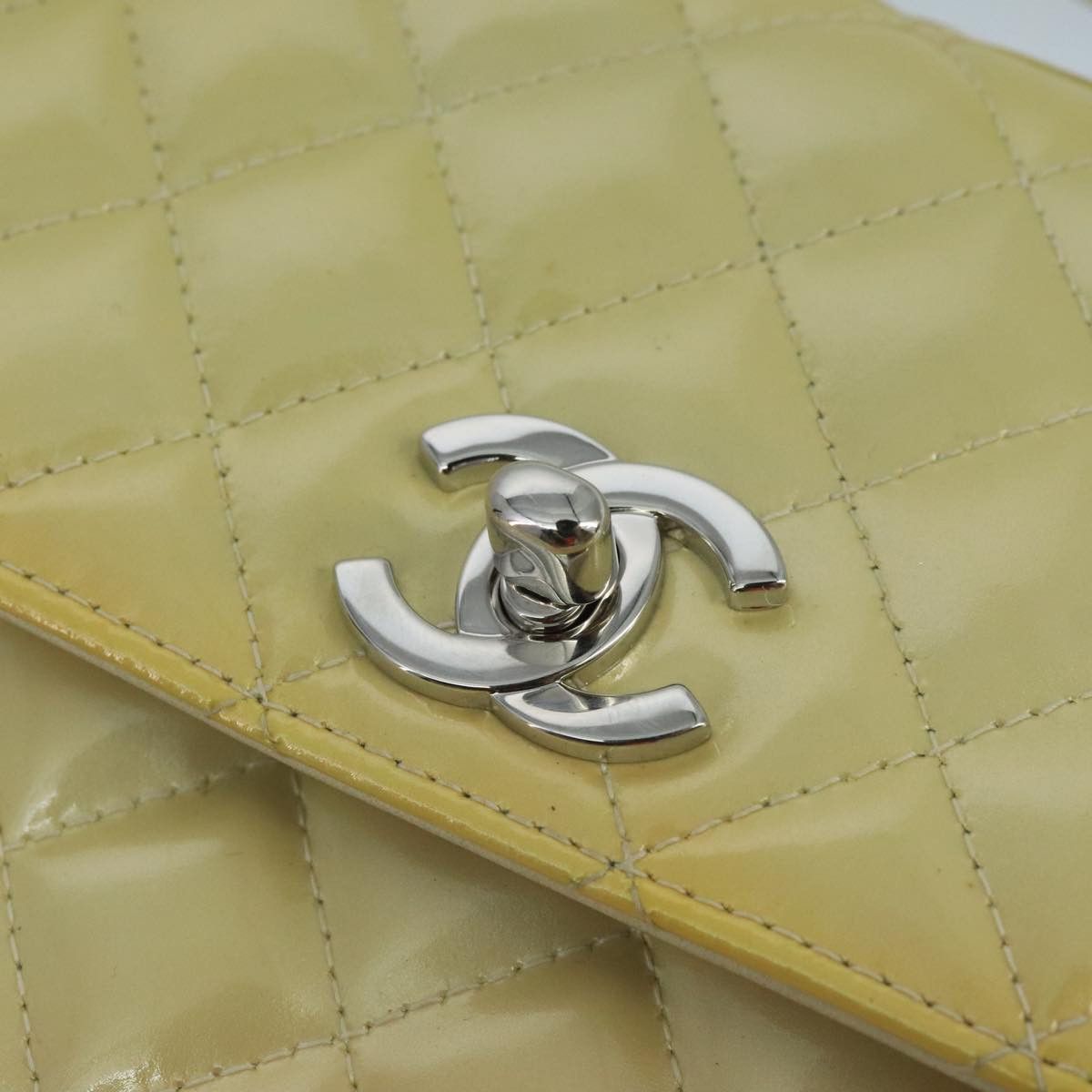 Chanel Single Flap Yellow Patent Leather Handbag (Pre-Owned) Size ONE SIZE - 11 Thumbnail