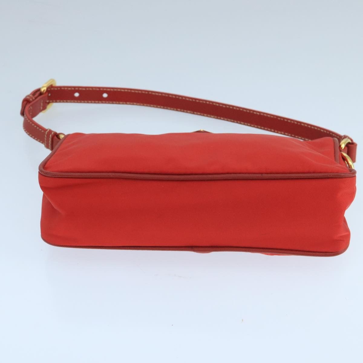 Prada Re-Nylon Red Synthetic Shoulder Bag (Pre-Owned) Size ONE SIZE - 20 Thumbnail