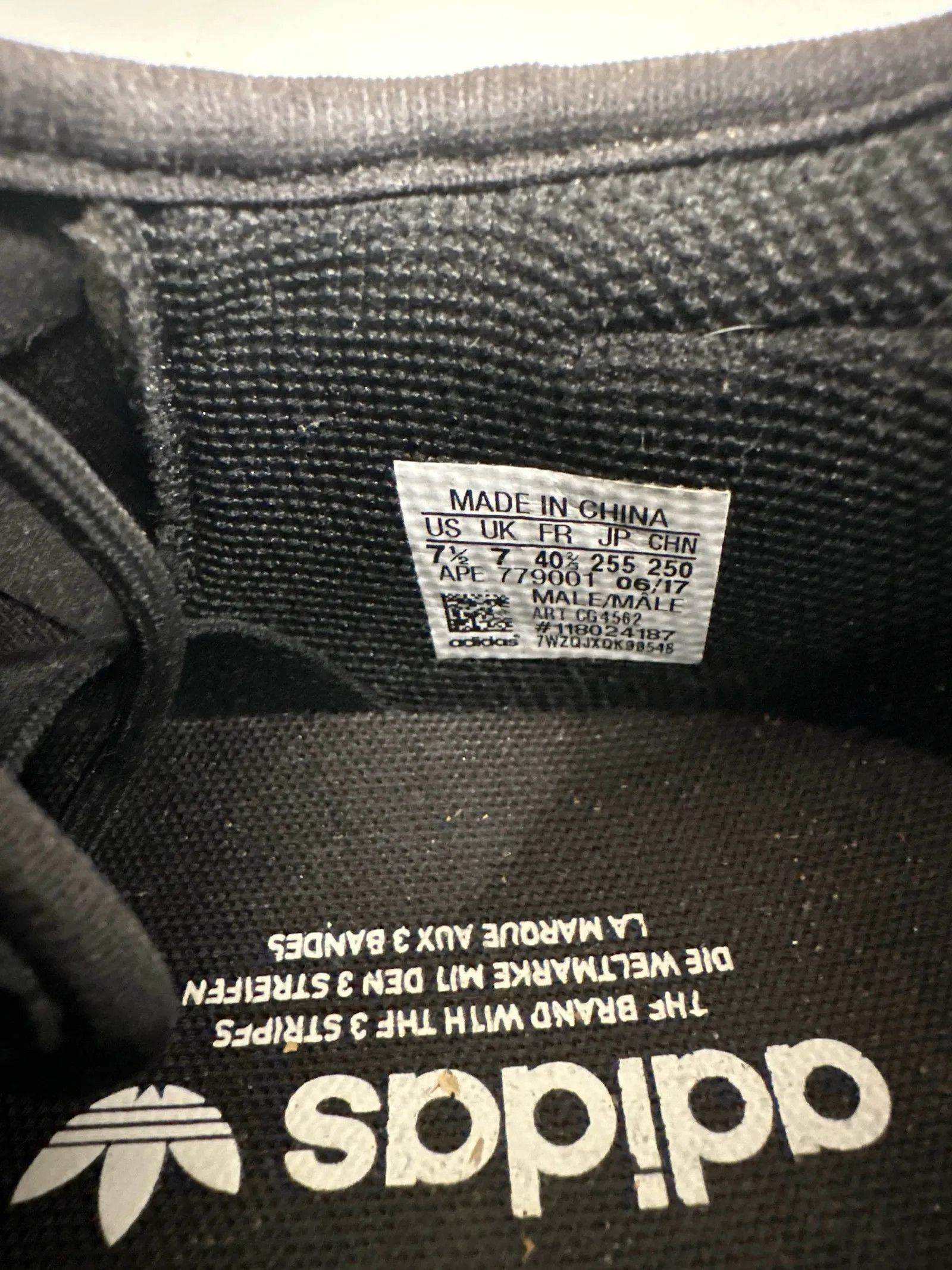 Adidas Adidas Sneakers Size US 8 / EU 41 - 3 Thumbnail
