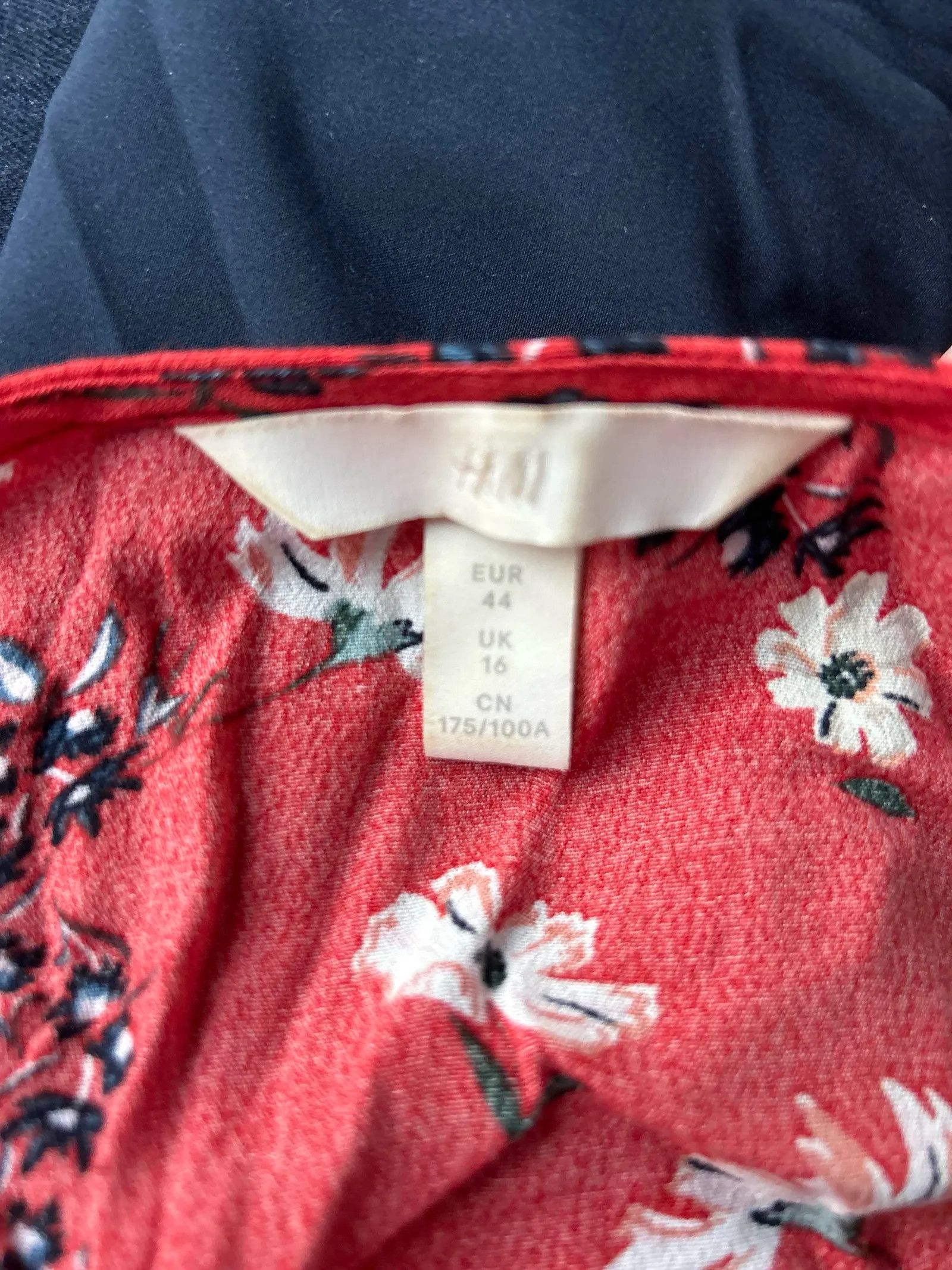 H&M H&M Blouse Size L / US 10 / IT 46 - 3 Thumbnail