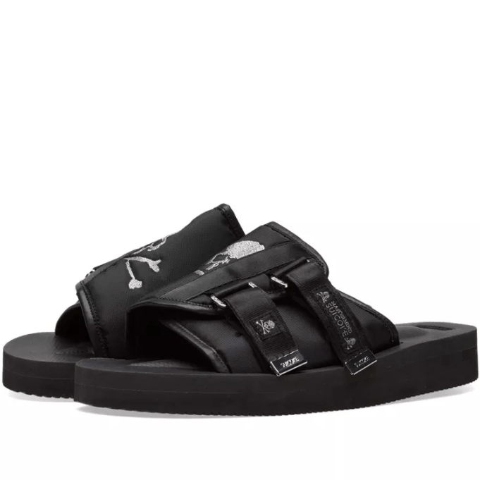 Suicoke kaws discount