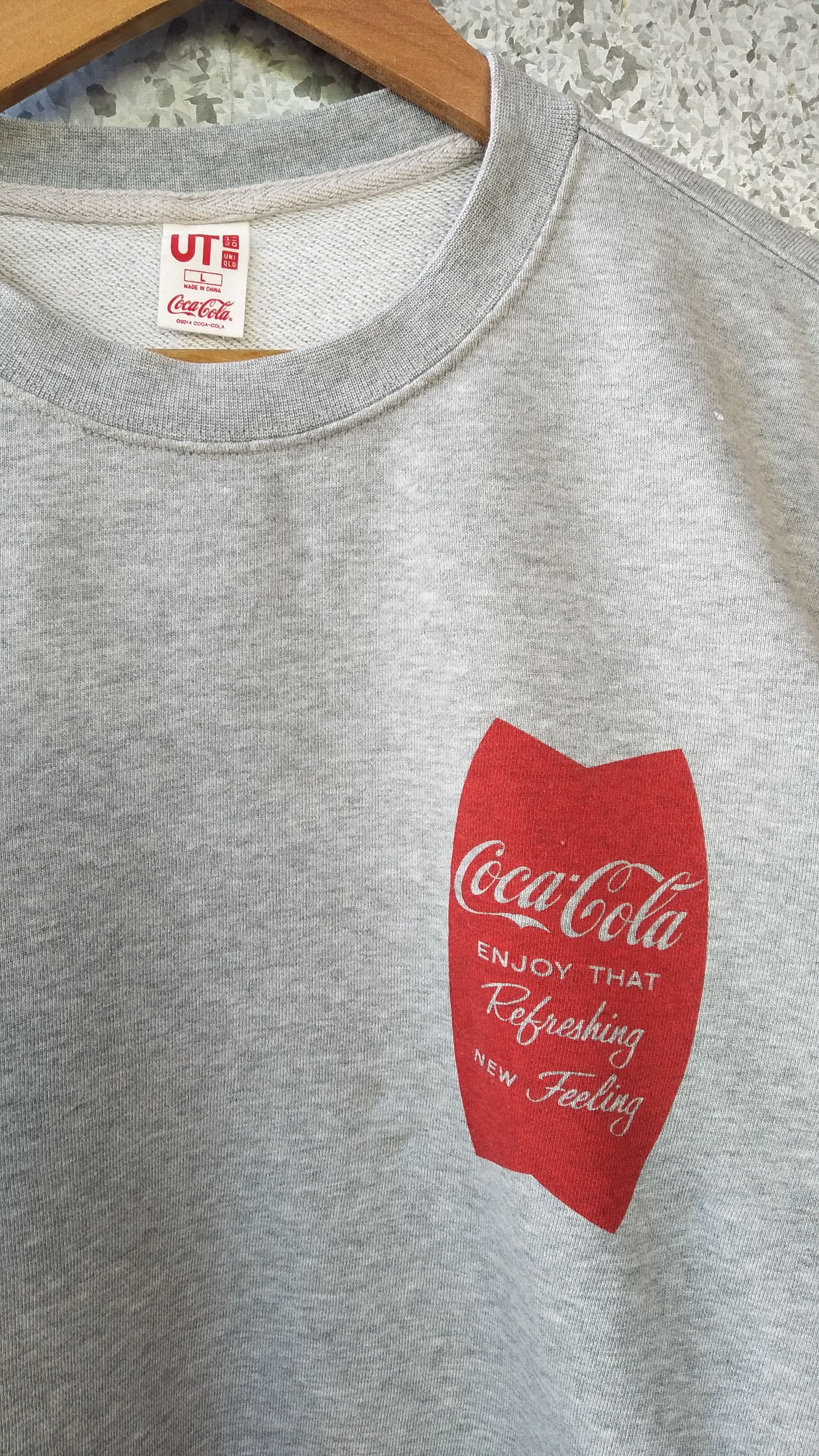 Coca Cola Coca Cola X uniqlo sweatshirt Size US L / EU 52-54 / 3 - 3 Thumbnail