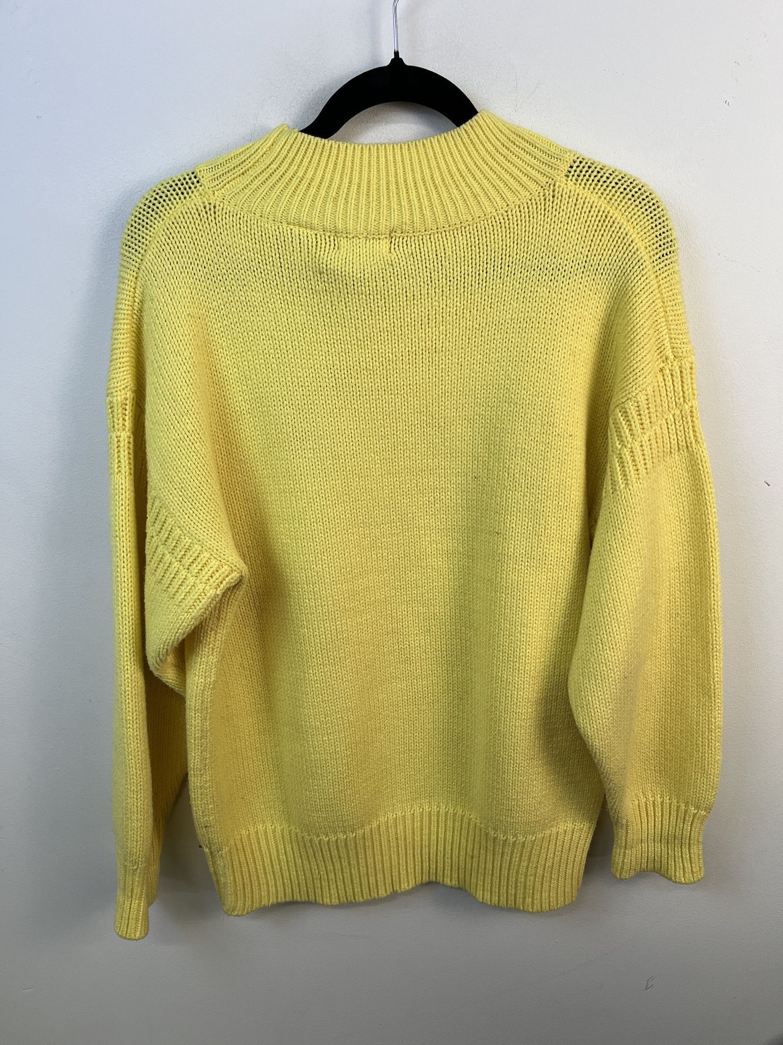 Other Vintage Knit Sweater 1990s Thick Knit Trade Bay Pocket Knit Yellow Sweater Size S Size US S / EU 44-46 / 1 - 3 Thumbnail