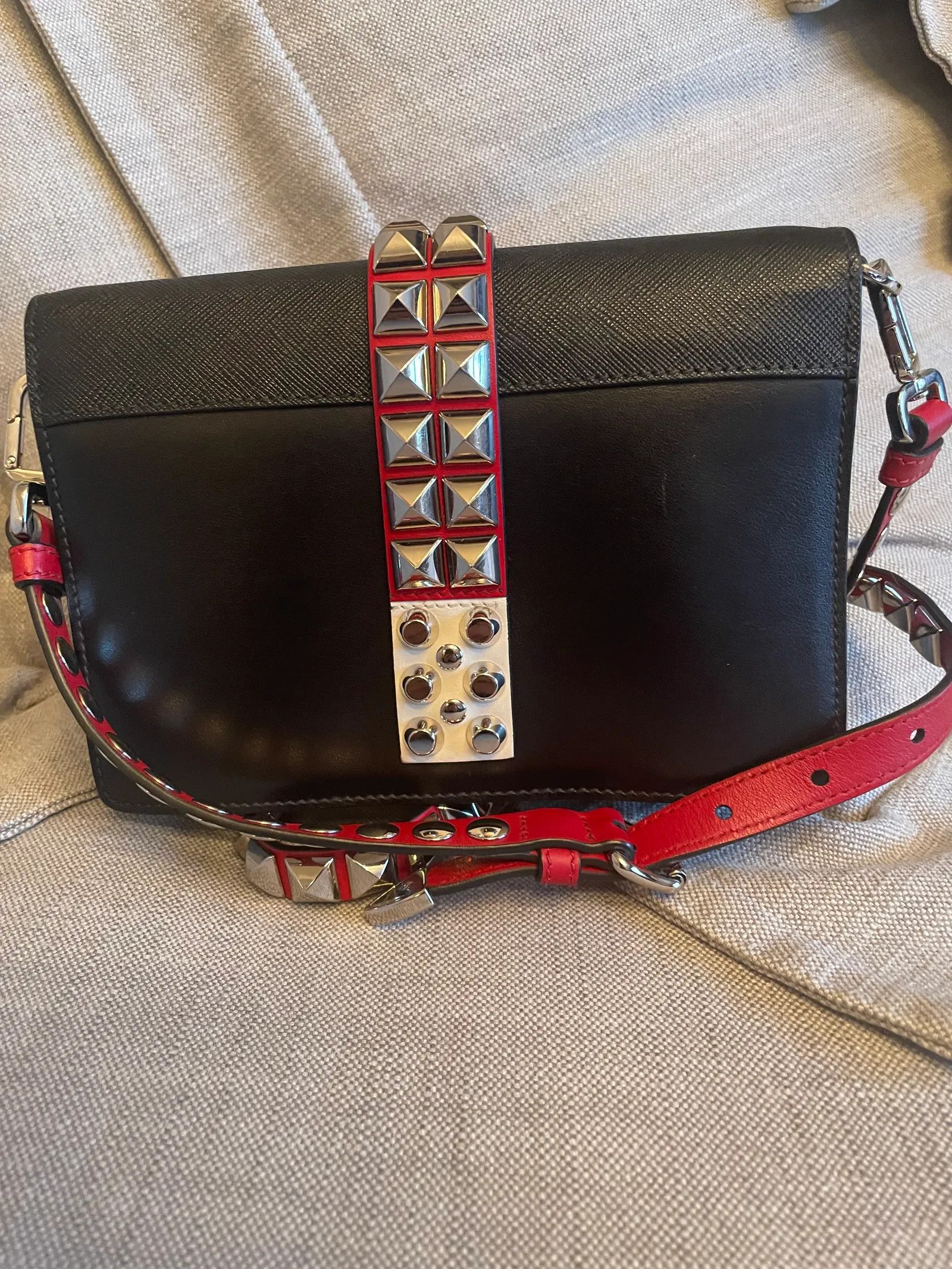 Prada Prada Bucket Bag Size ONE SIZE - 4 Thumbnail
