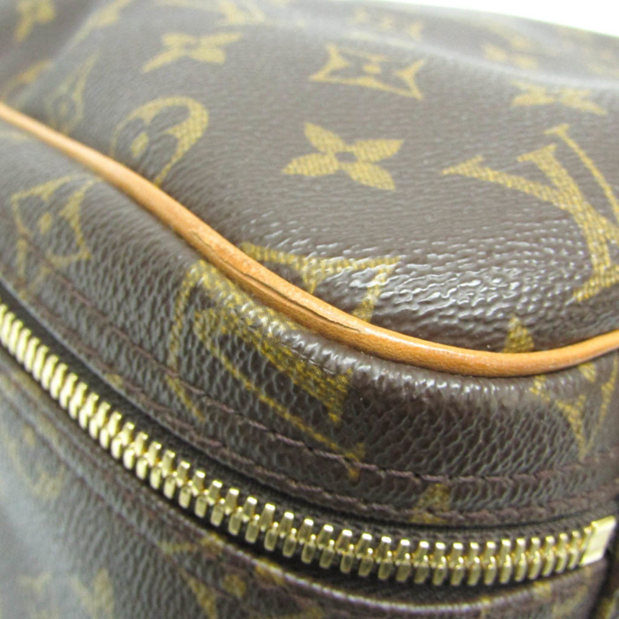 Louis Vuitton Louis Vuitton Excursion handbag Size ONE SIZE - 4 Thumbnail