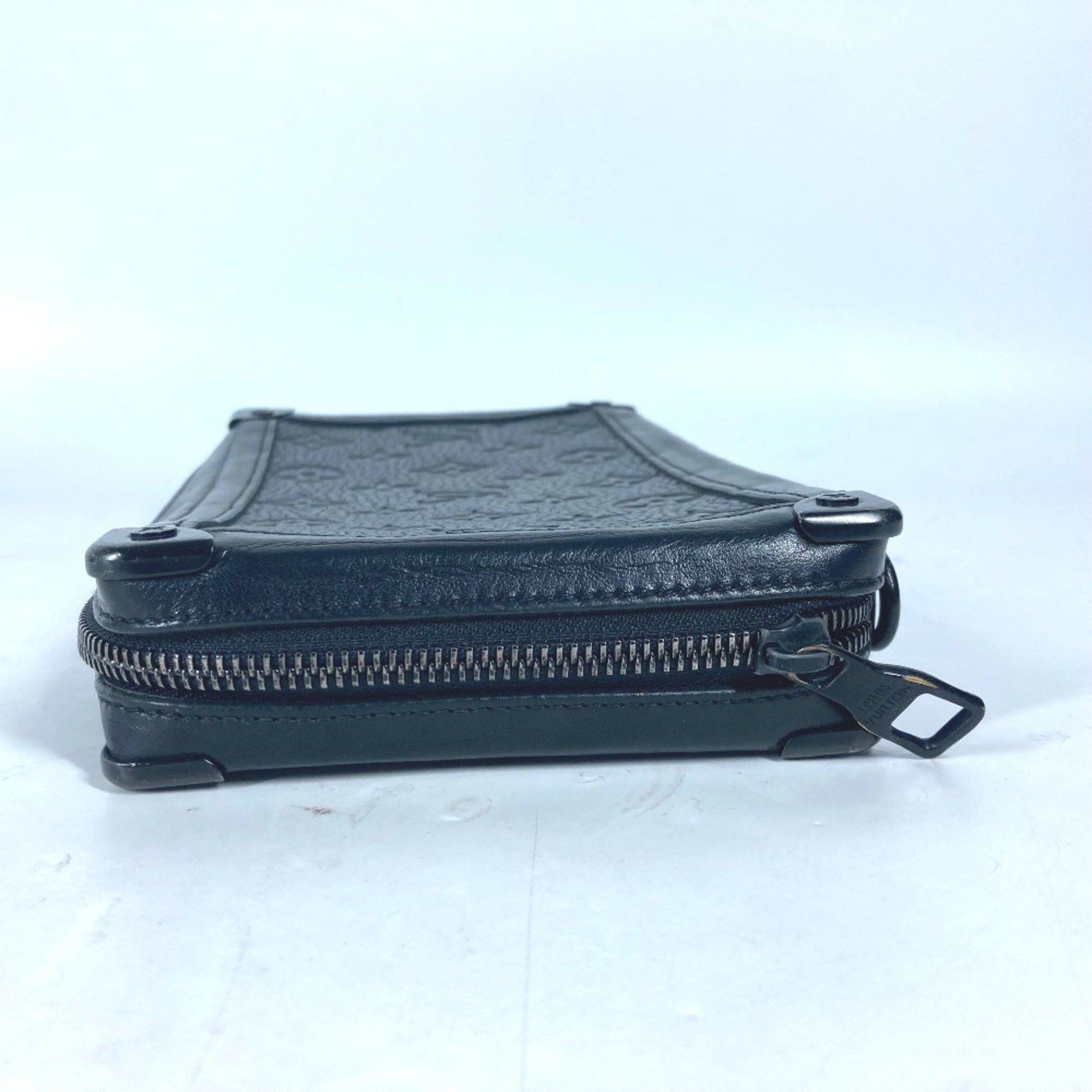 Louis Vuitton Louis Vuitton Soft Trunk clutch Size ONE SIZE - 3 Thumbnail