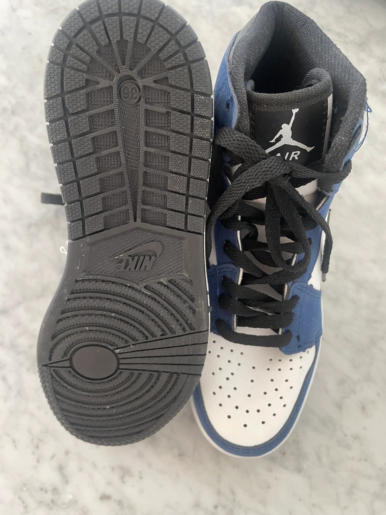 Nike Nike Sneakers Size US 6 / IT 36 - 2 Thumbnail