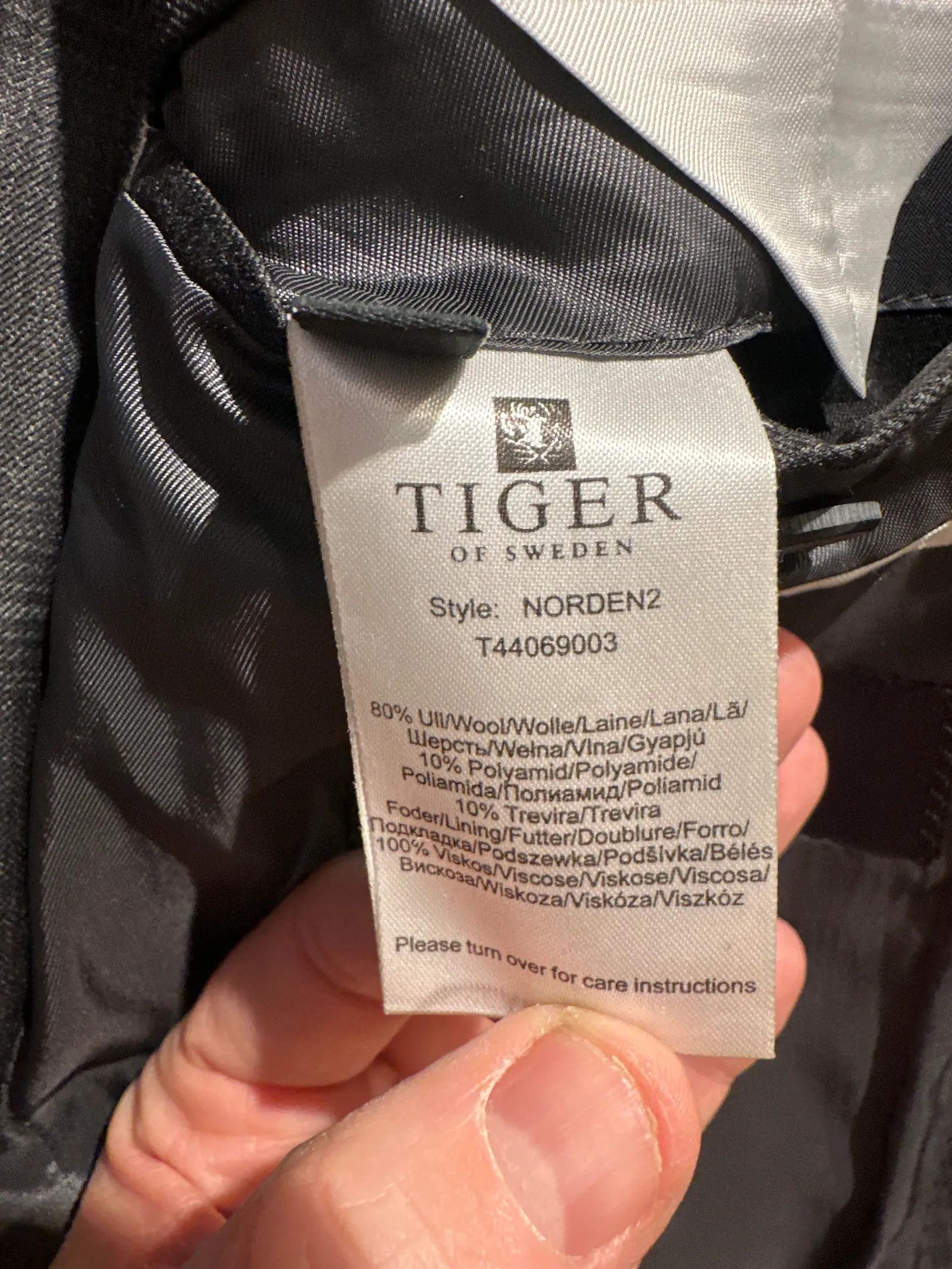 Tiger of Sweden Tiger of Sweden Norden2 Suit Size 42R - 3 Thumbnail