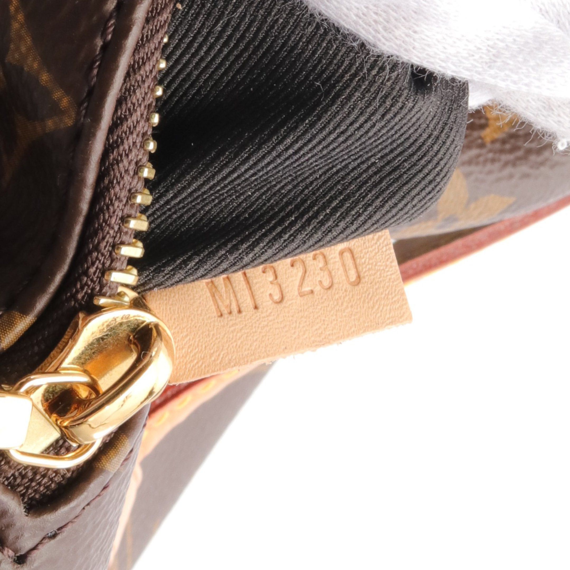 Louis Vuitton Louis Vuitton Bum Bag Monogram Body Waist Leather Brown Size ONE SIZE - 5 Thumbnail