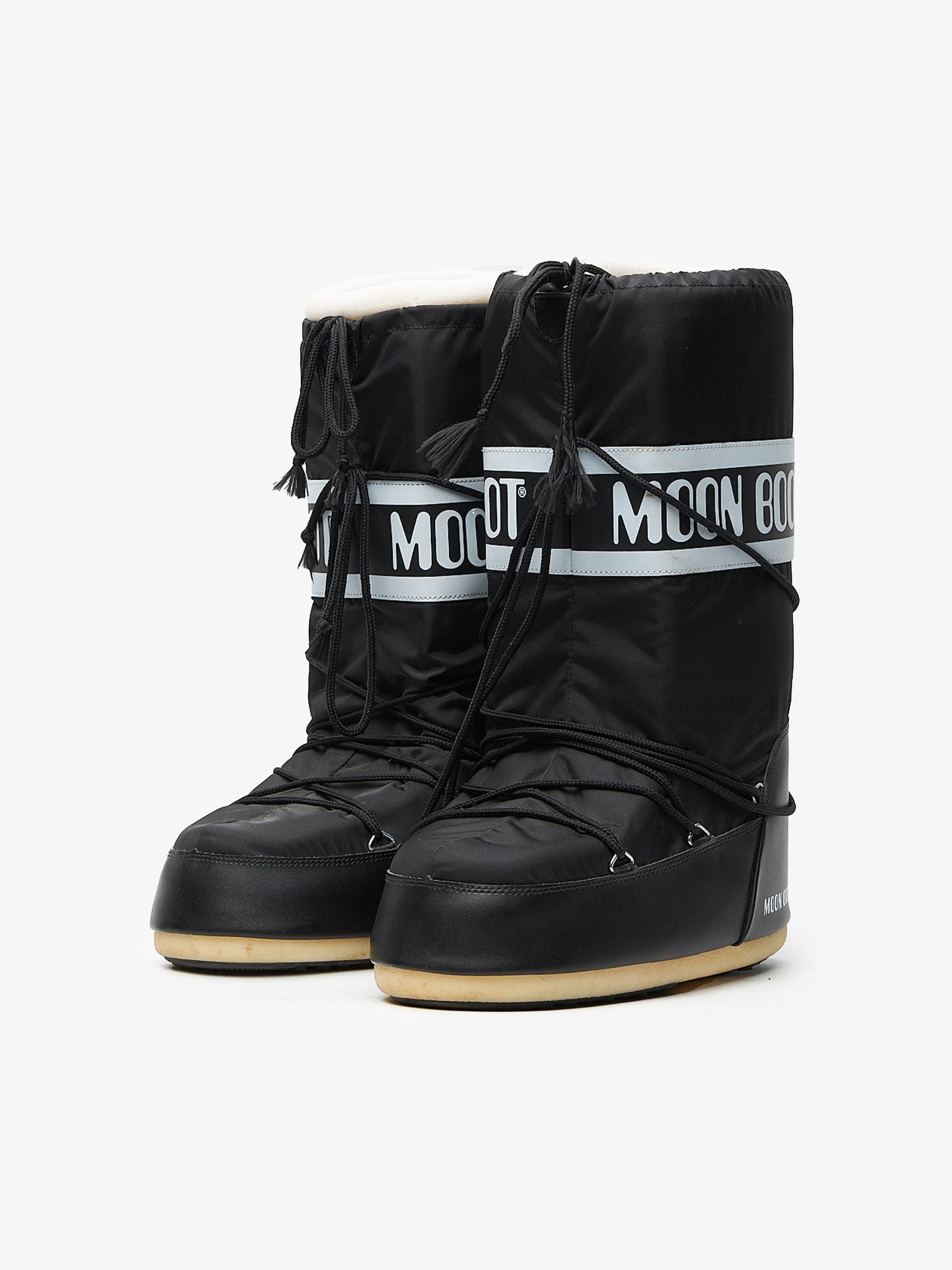Black Puffer High Boots