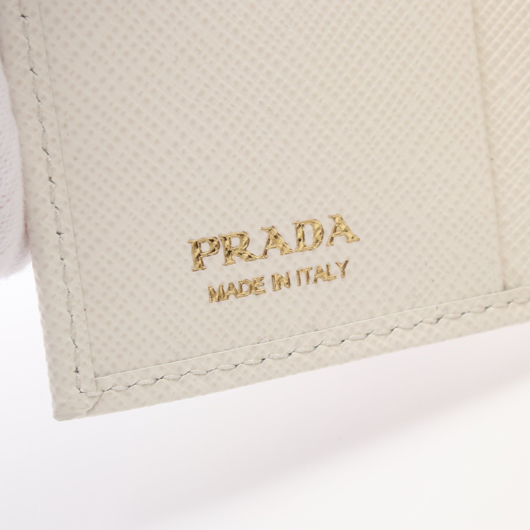 Prada Prada Saffiano Triang Bi-Fold Wallet Leather White Size ONE SIZE - 4 Thumbnail