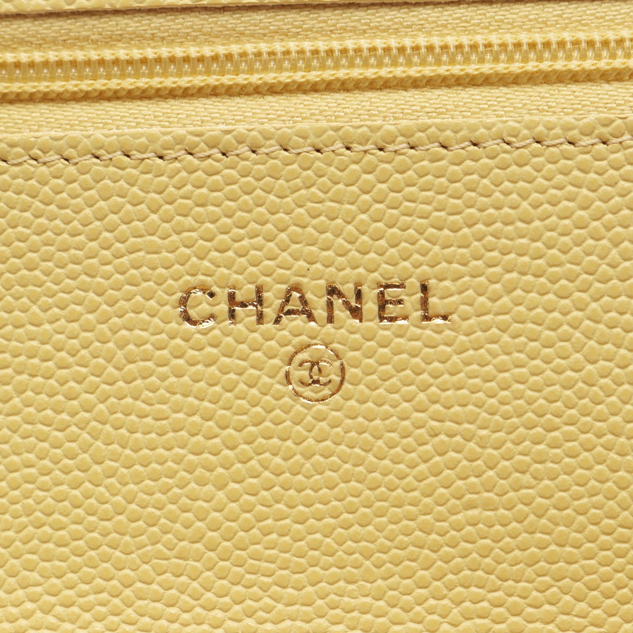 Chanel Chanel Matelasse Chain Wallet Caviar Skin Light Yellow Gold Hardware Size ONE SIZE - 4 Thumbnail