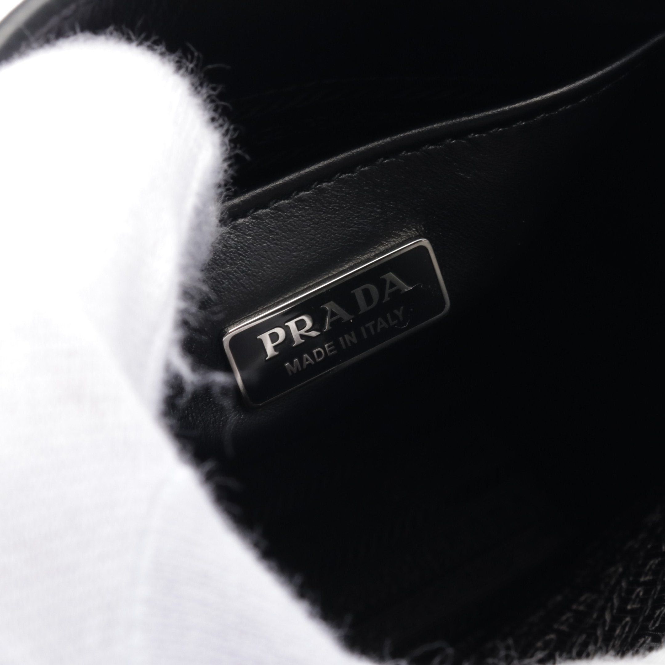 Prada Prada Soft Calf Handbag Leather Black Embossed Logo Size ONE SIZE - 4 Thumbnail