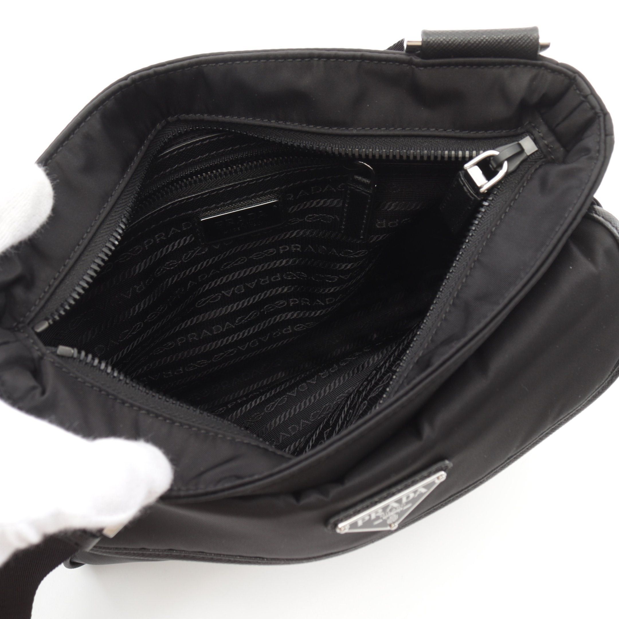 Prada Prada Re-Nylon Shoulder Bag Nylon Saffiano Leather Black Size ONE SIZE - 3 Thumbnail