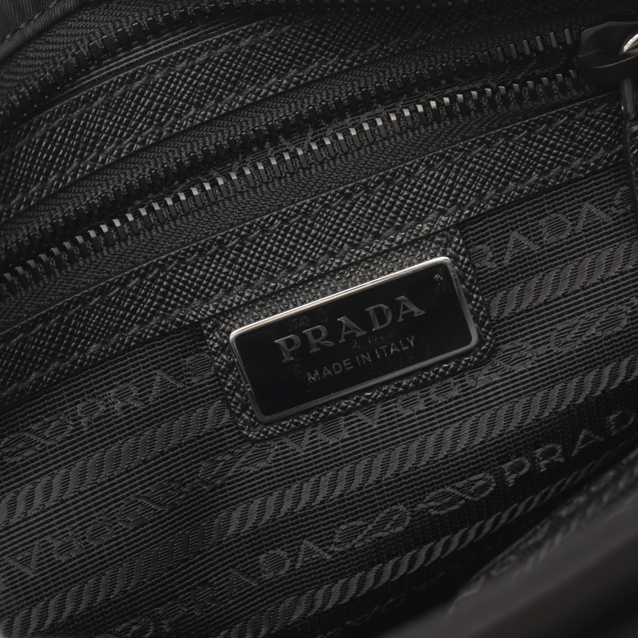Prada Prada Re-Nylon Shoulder Bag Nylon Saffiano Leather Black Size ONE SIZE - 4 Thumbnail