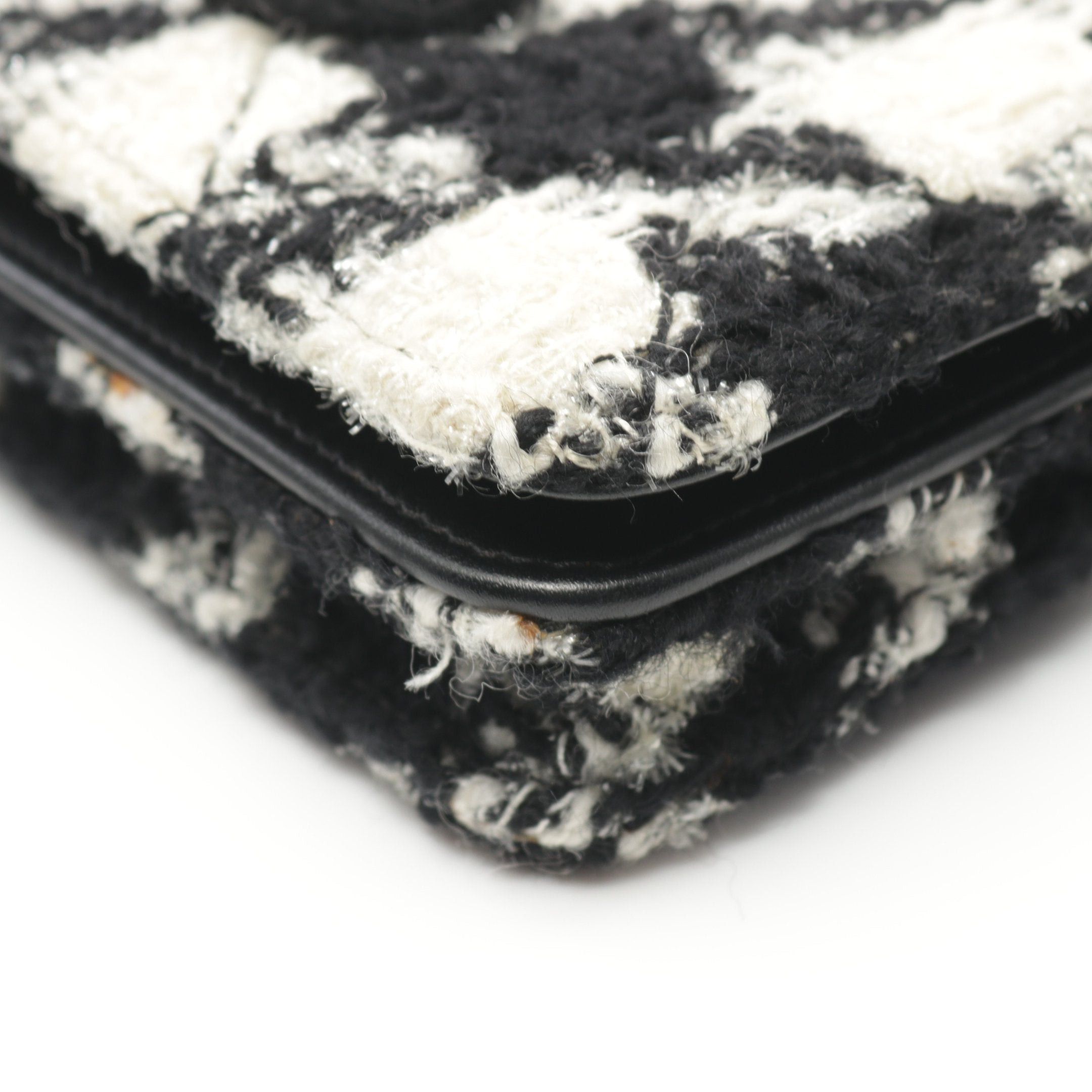 Chanel Chanel Coco Mark Chain Wallet Houndstooth Tweed Black White Gold Hardware Size ONE SIZE - 8 Thumbnail