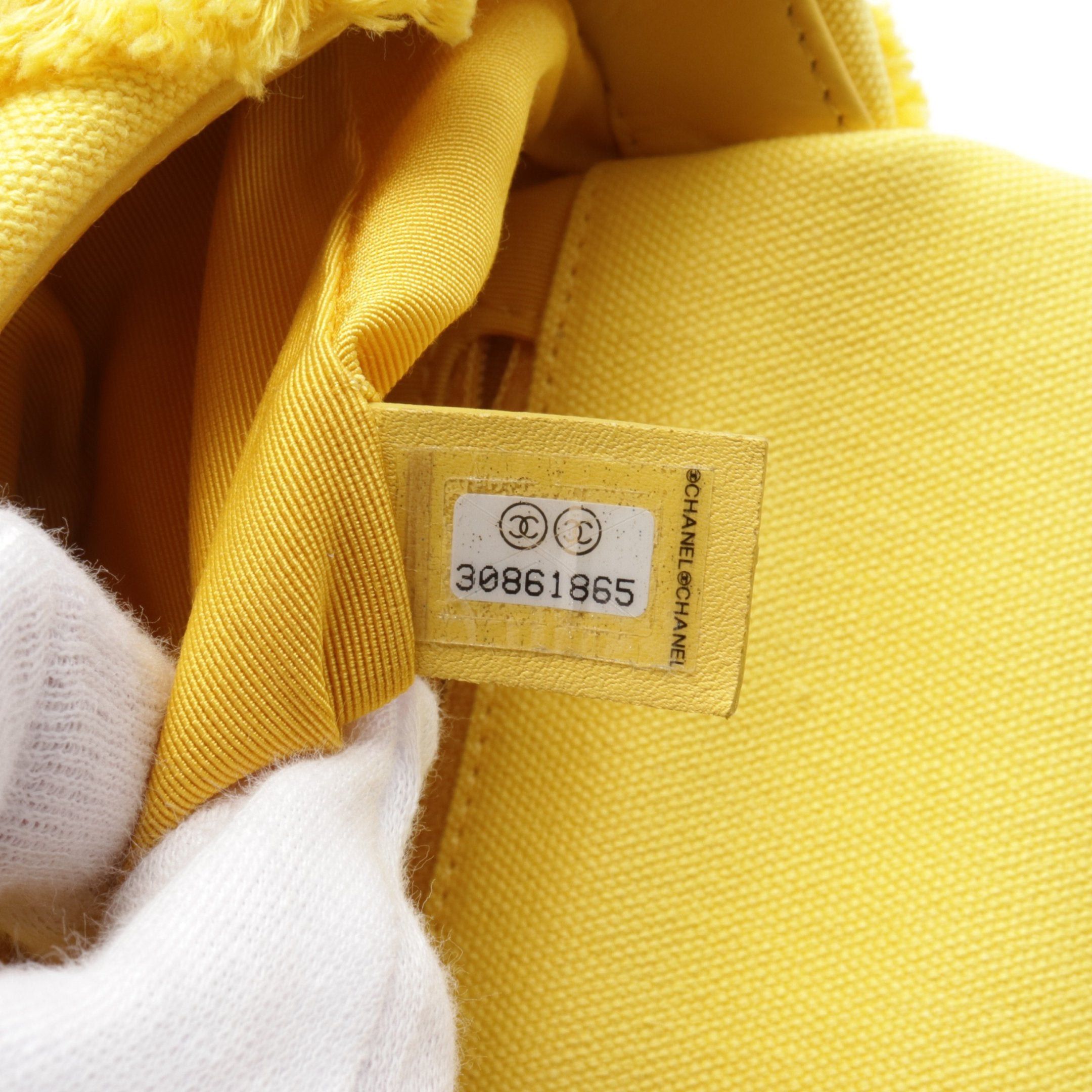 Chanel Chanel 19 Dizeneuf Matelasse Chain Shoulder Bag Canvas Yellow Combination Metal Fittings Size ONE SIZE - 5 Thumbnail