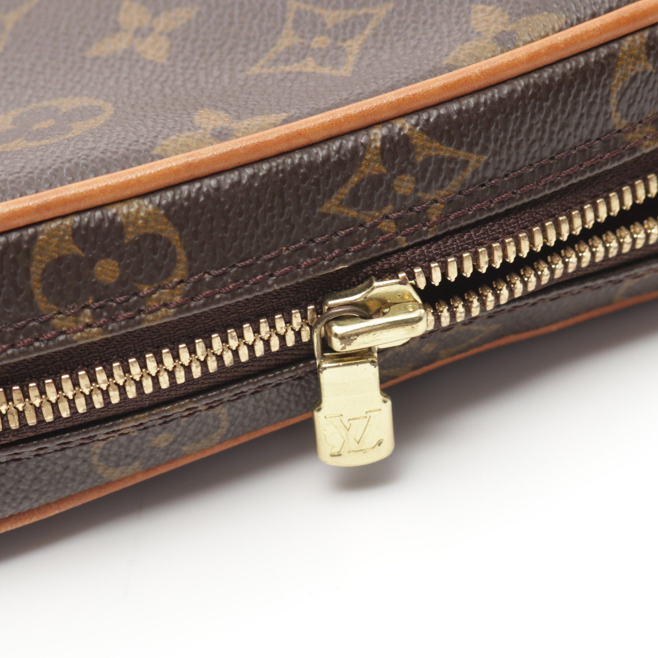 Louis Vuitton Louis Vuitton Pochette Ganju Monogram Body Bag Leather Brown Size ONE SIZE - 7 Thumbnail