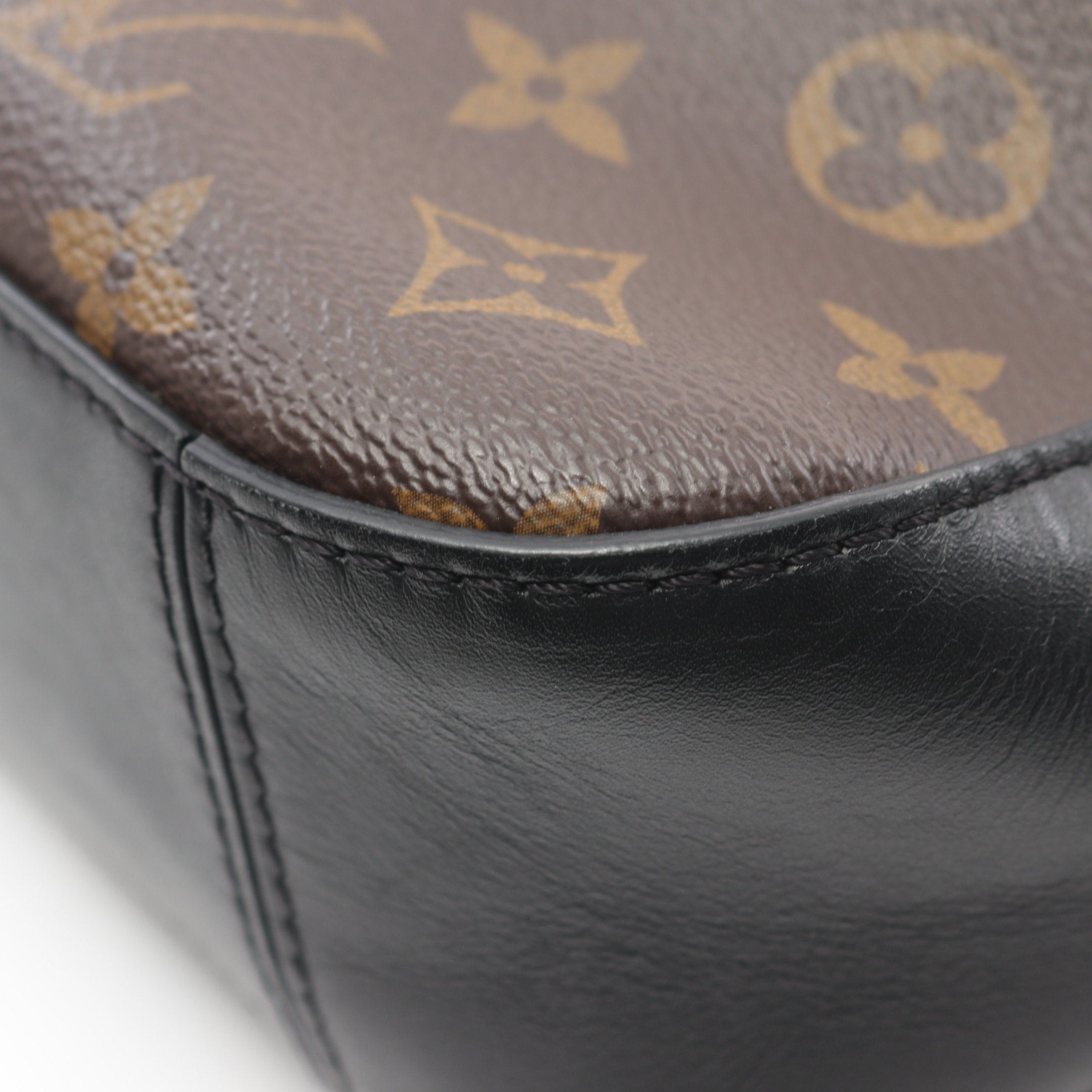 Louis Vuitton Louis Vuitton Saintonge Monogram Noir Shoulder Bag Leather Brown Black Size ONE SIZE - 7 Thumbnail