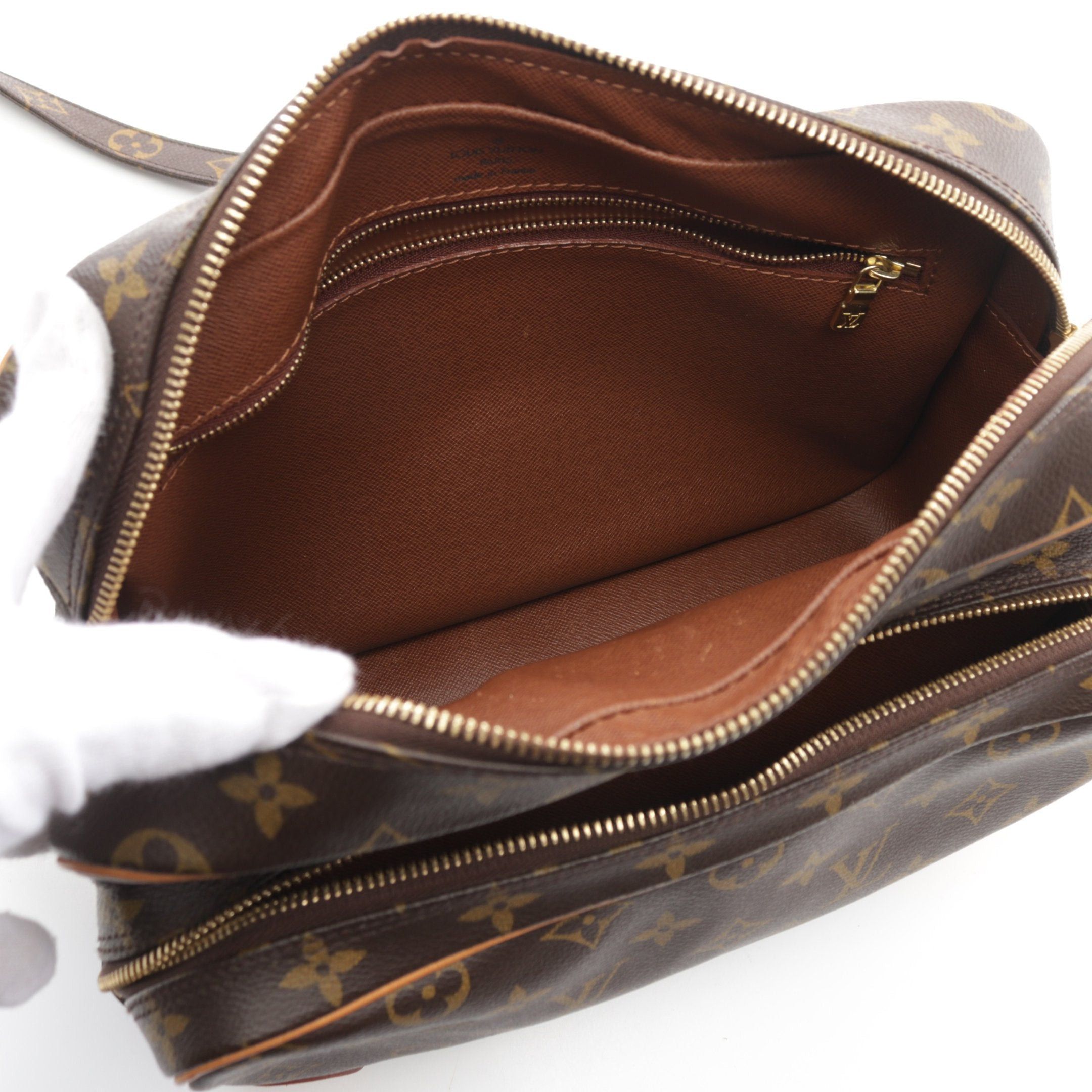Louis Vuitton Louis Vuitton Nil Monogram Shoulder Bag Leather Brown Size ONE SIZE - 3 Thumbnail