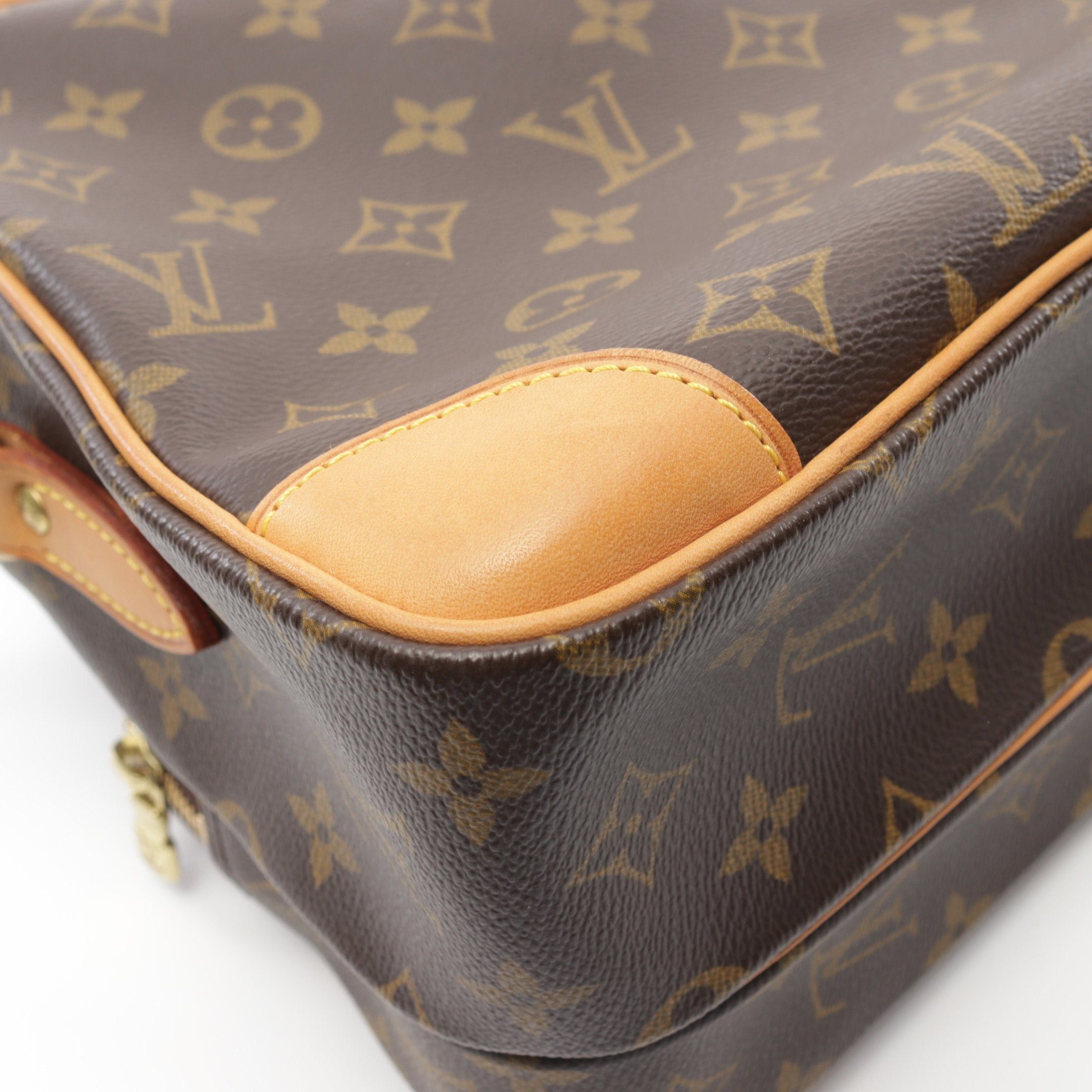 Louis Vuitton Louis Vuitton Nil Monogram Shoulder Bag Leather Brown Size ONE SIZE - 7 Thumbnail