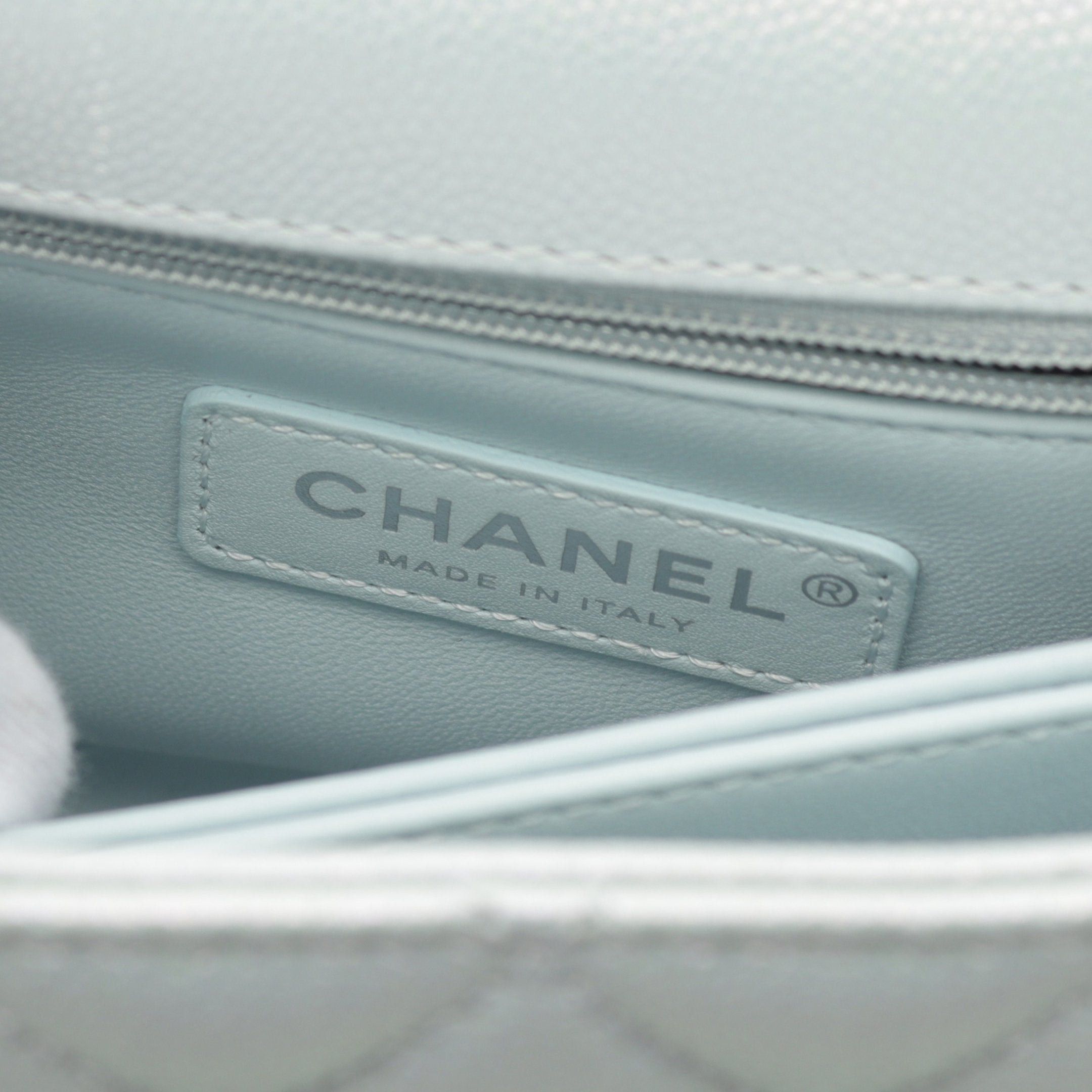 Chanel Chanel Coco Handle Flap Matelasse Handbag Caviar Skin Light Blue Silver Hardware Size ONE SIZE - 4 Thumbnail