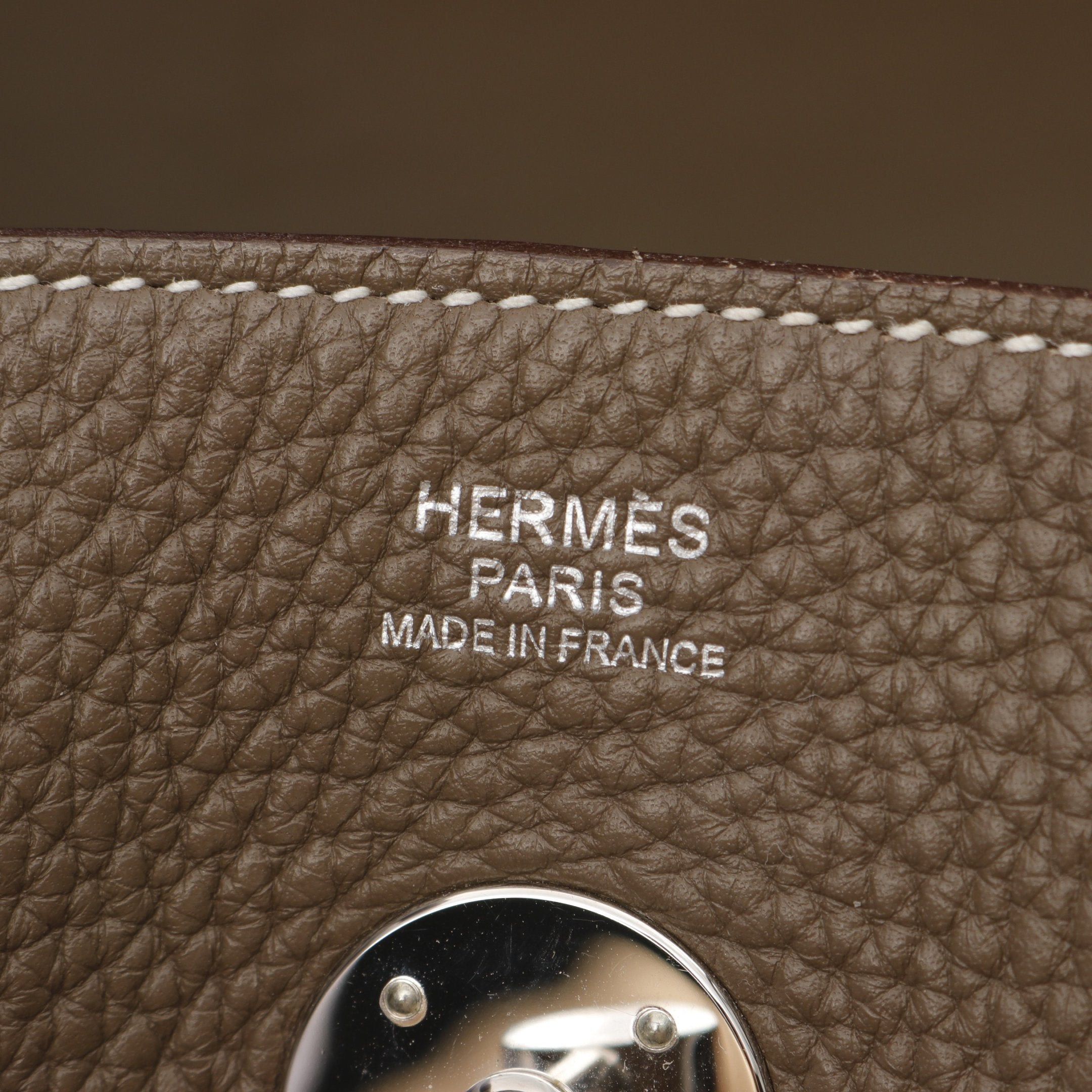 Hermes Hermes Lindy 30 Etoupe Shoulder Bag Clemence Leather Gray Beige Silver Hardware □Q Stamp Size ONE SIZE - 4 Thumbnail
