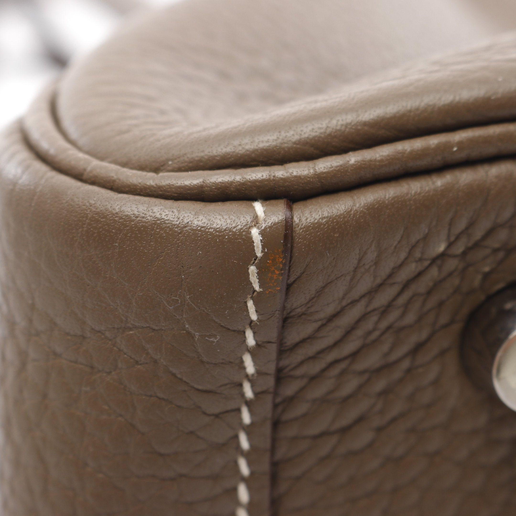 Hermes Hermes Lindy 30 Etoupe Shoulder Bag Clemence Leather Gray Beige Silver Hardware □Q Stamp Size ONE SIZE - 6 Thumbnail